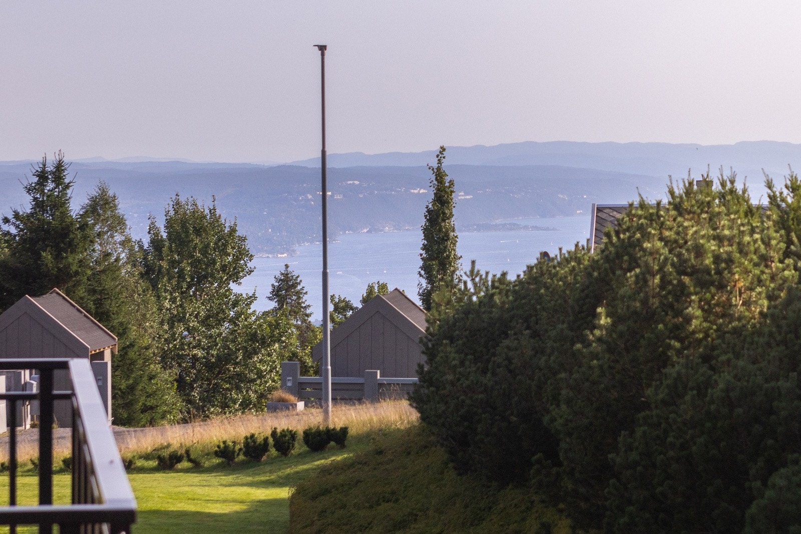 Nydelig sjøutsikt Galleribilde