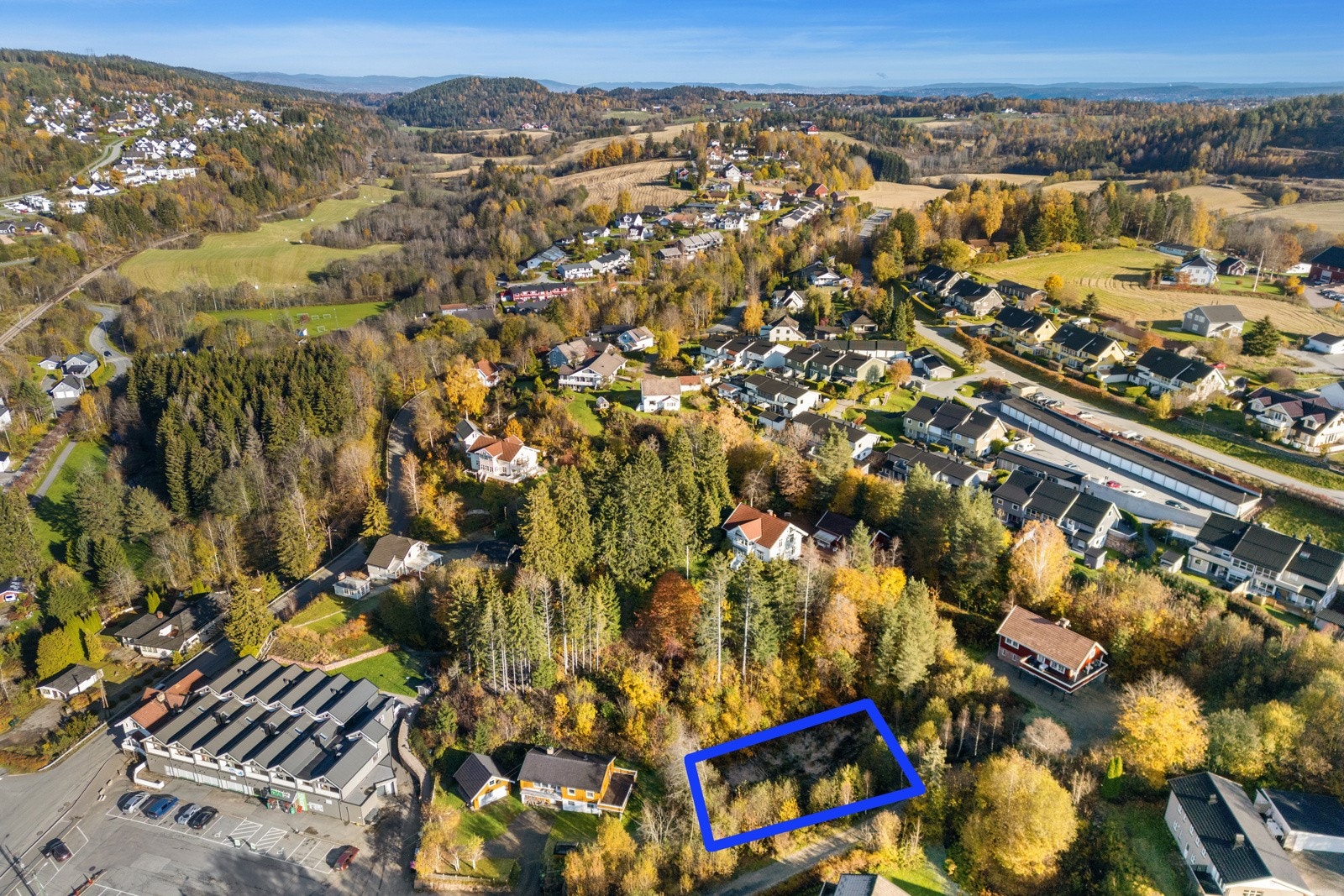 Tomten med ca. grenselinjer. Galleribilde