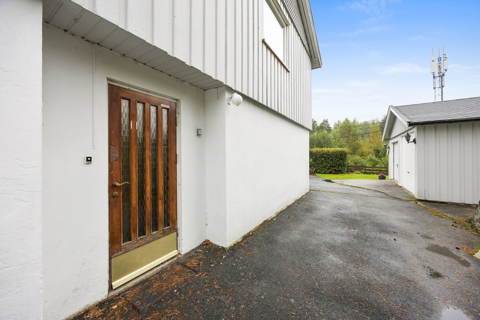 Inngangspartiet til boligens utleiedel. Galleribilde