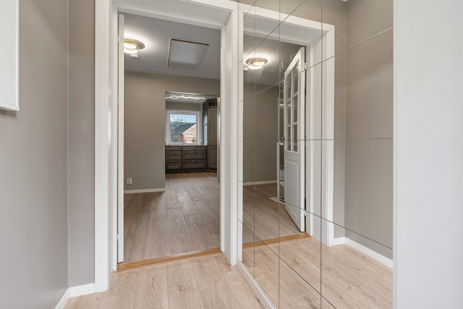 Vindfang. Galleribilde