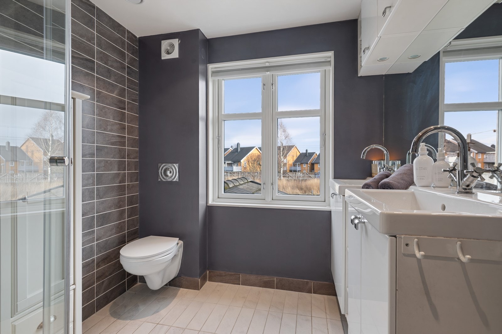 Bad i 2. etasje Galleribilde