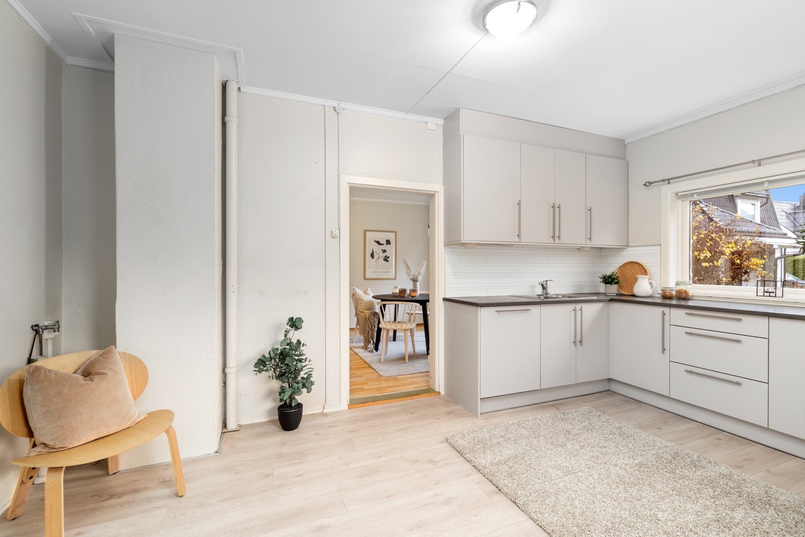 Tilgang til spisestuen. Galleribilde