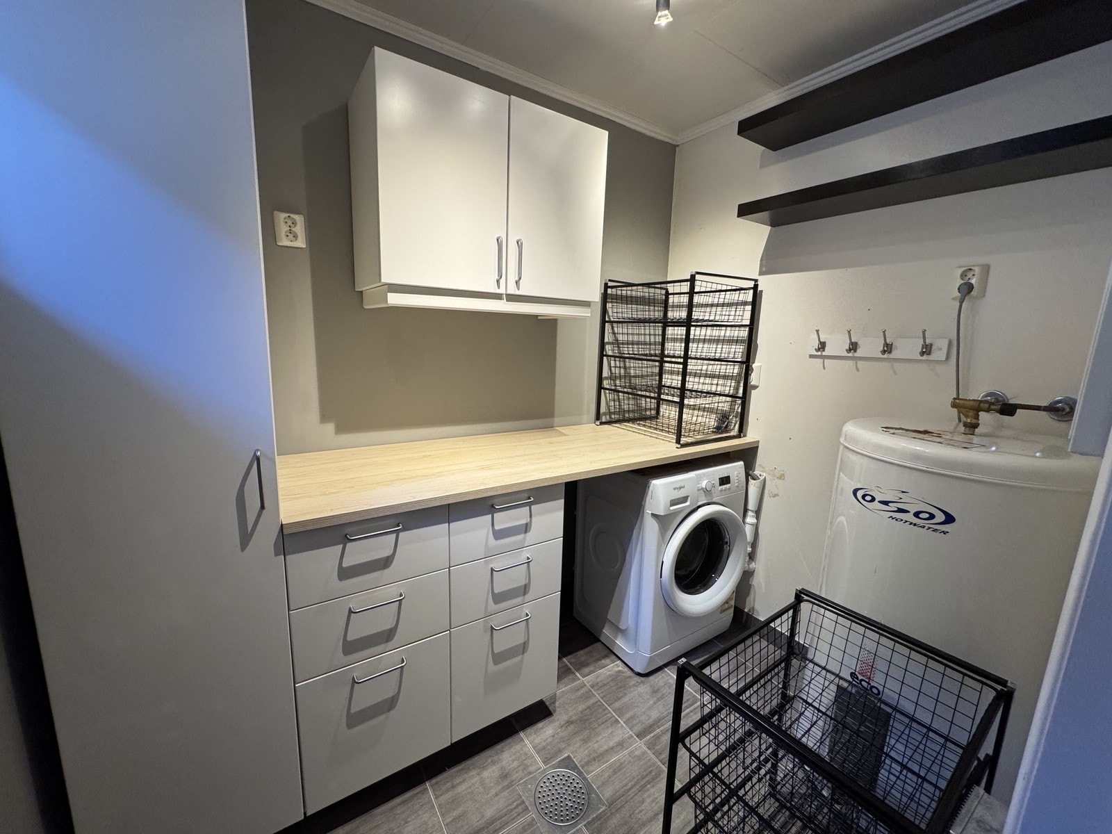 Vaskerom. Galleribilde