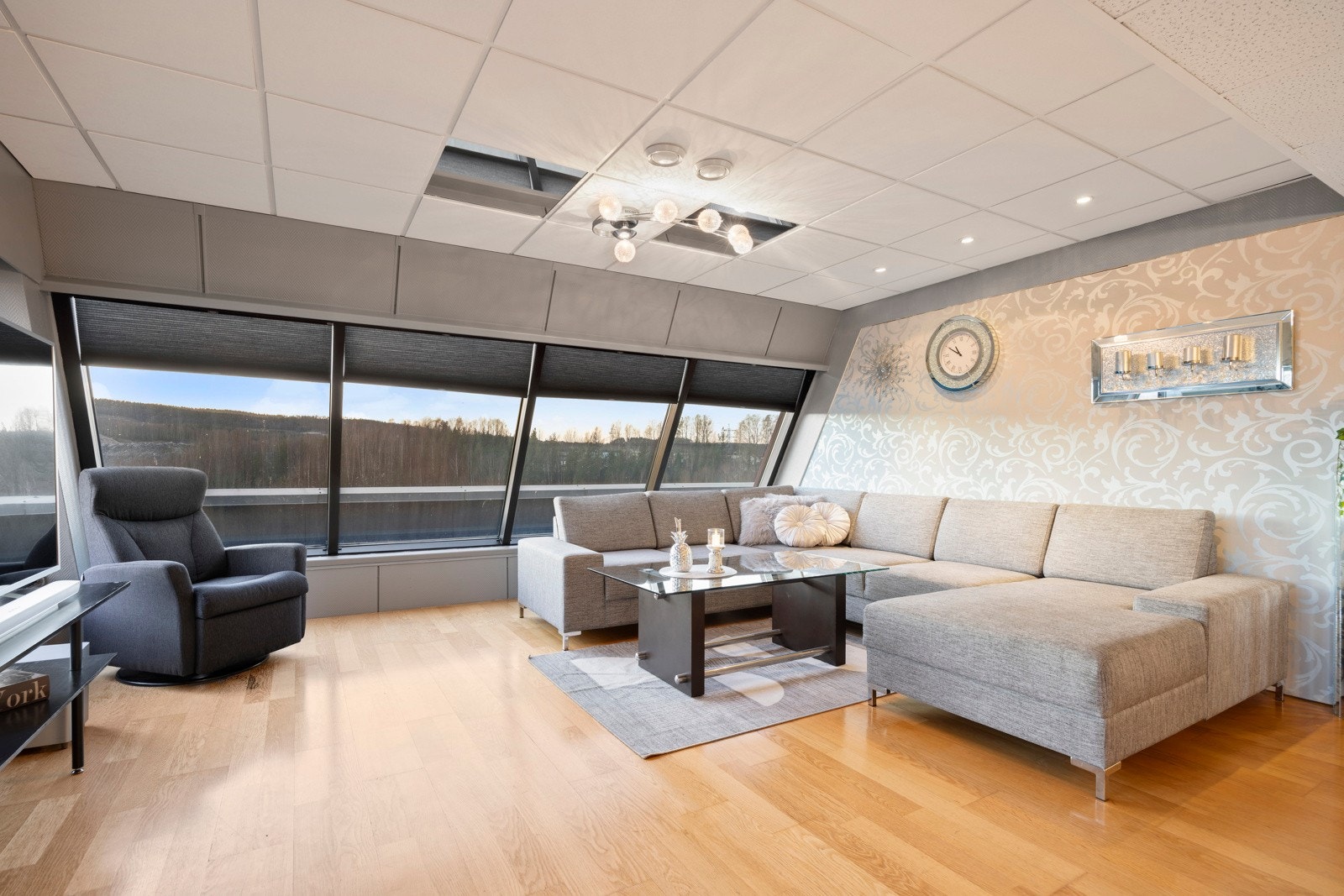 Null innsyn til stue - her får du leve livet helt på egne premisser Galleribilde