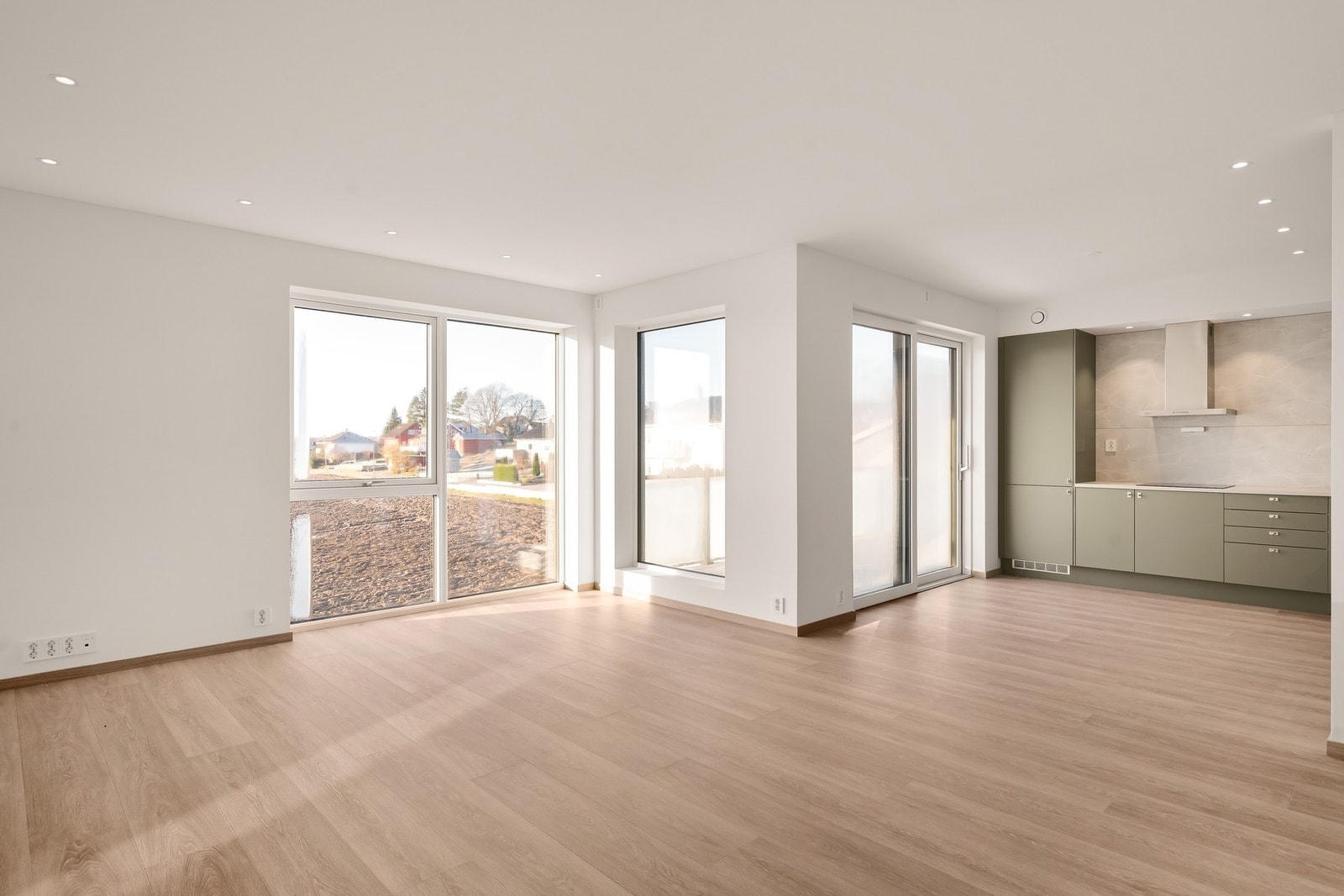 Åpen stue- og kjøkkenløsning. Galleribilde