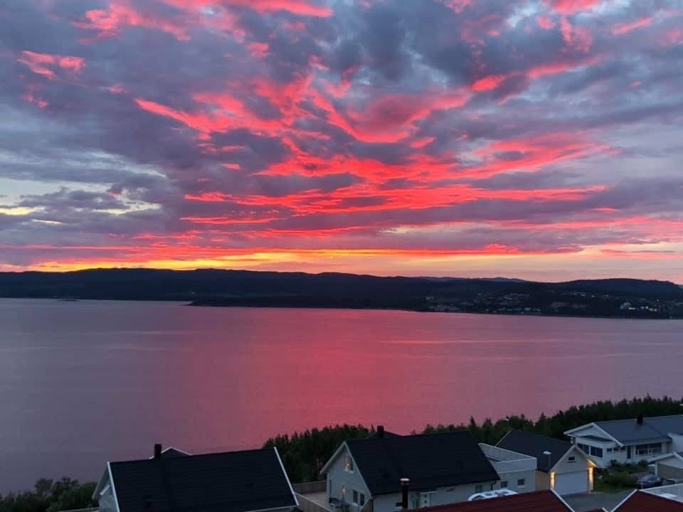 kveld 2.jpg Galleribilde