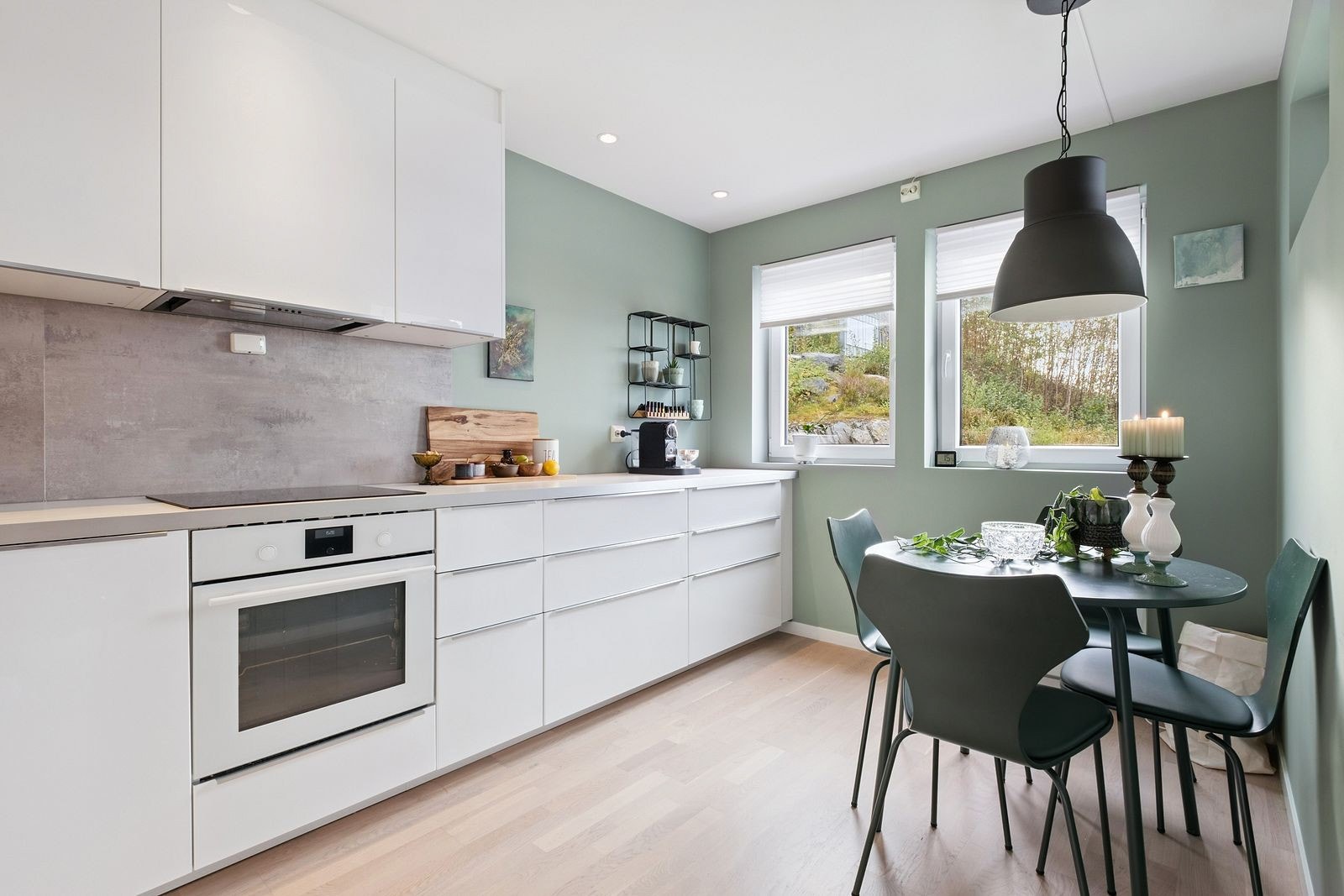 1000016899.jpg Galleribilde