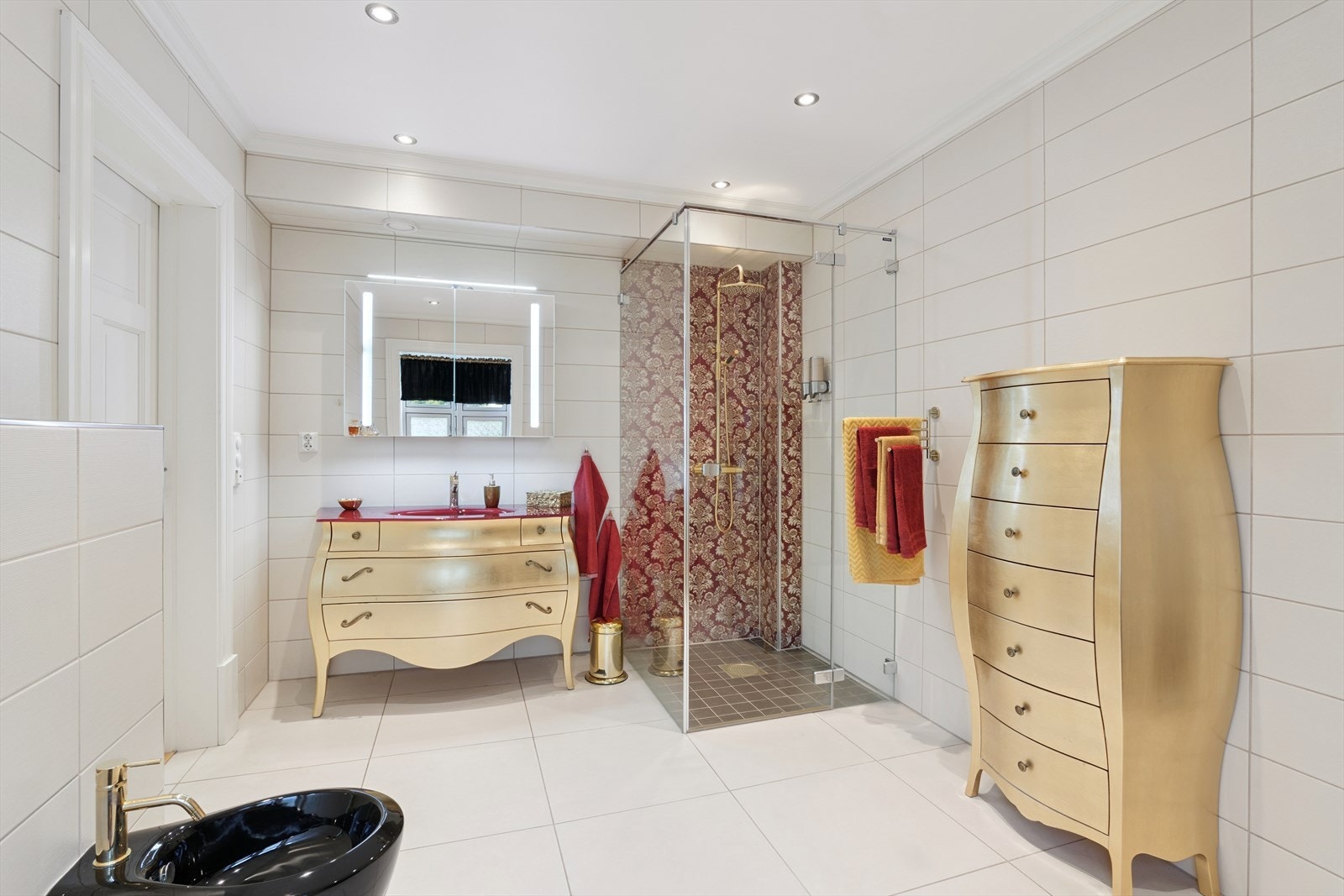 Lekkert Bad/wc i 2 etg. Galleribilde