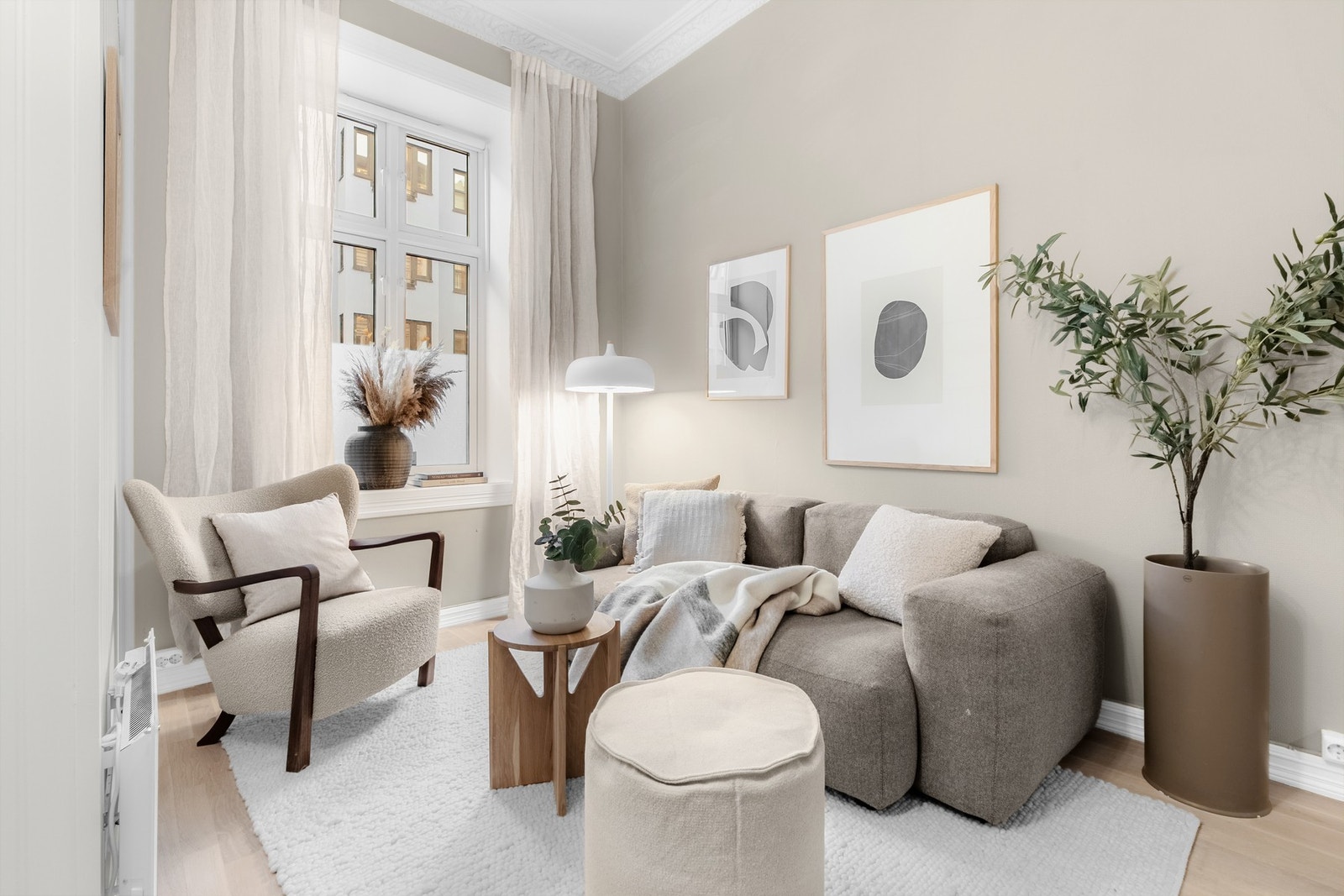 Erik Ilseng v/ PrivatMegleren Atrium har gleden av å presentere Herslebs gate 10! Galleribilde