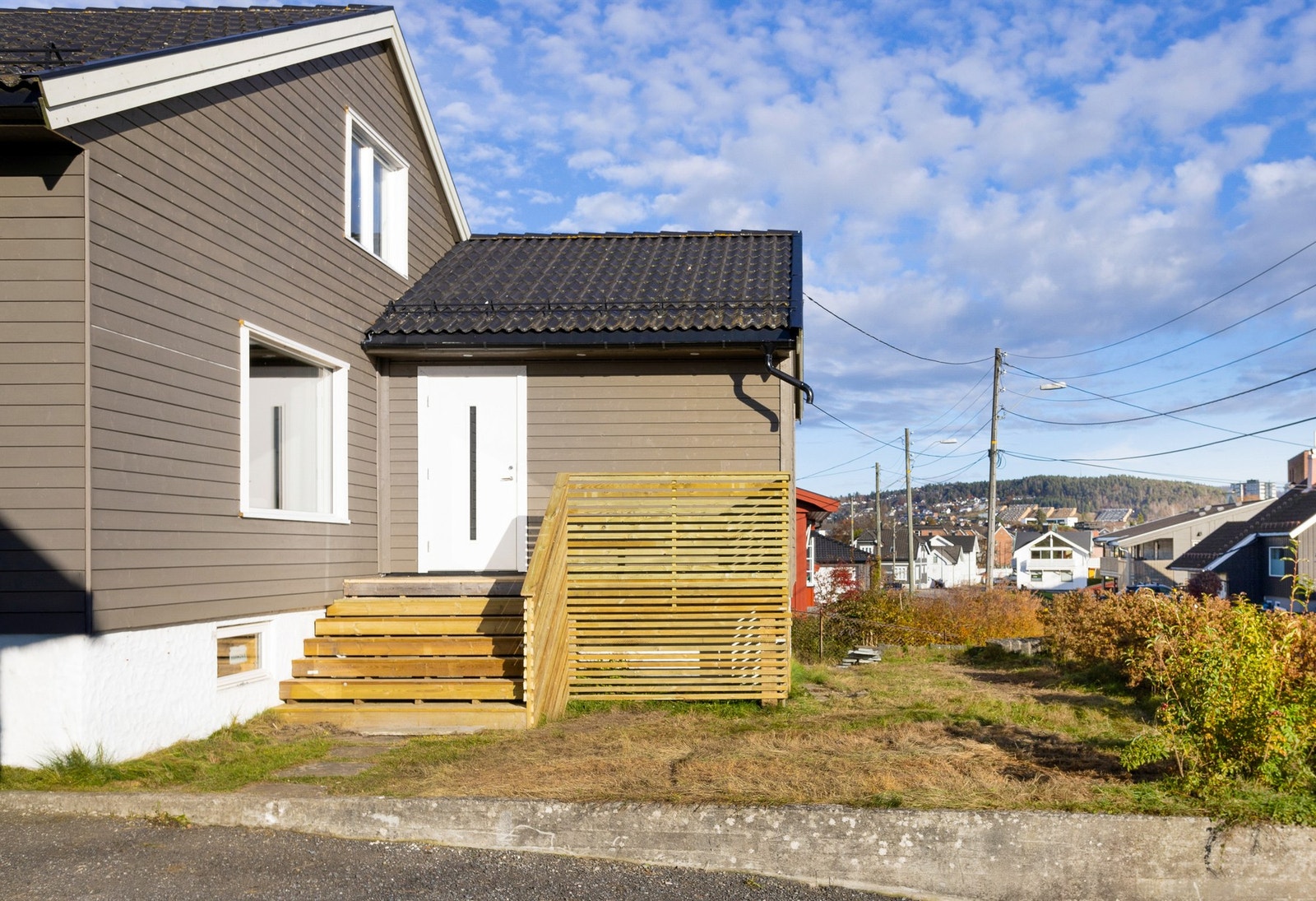 Velkommen til Vessia - meget populært området og sentralt med kort vei til alt! Galleribilde