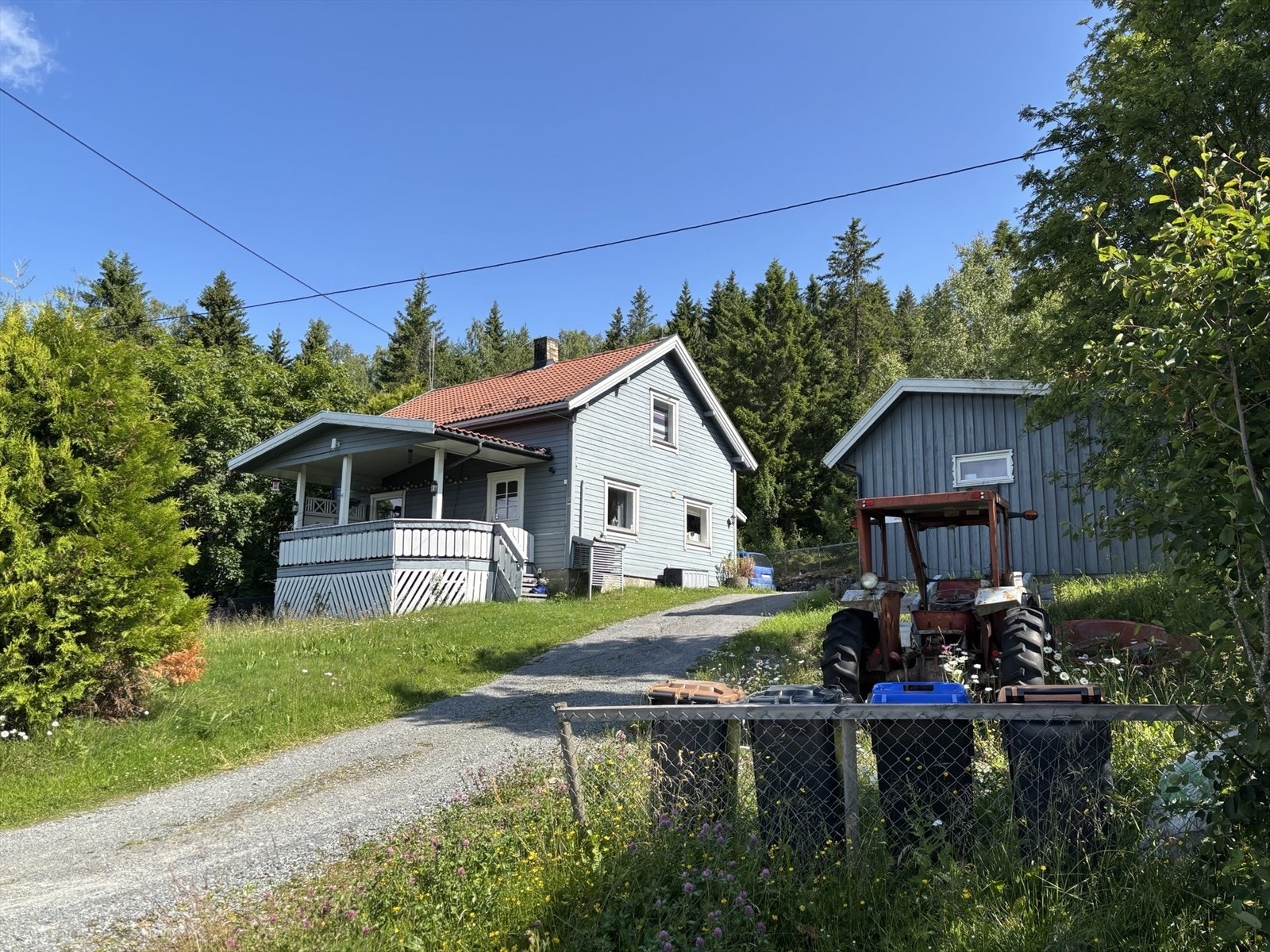 Velkommen til Bårdsetvegen 188! Fotograf: Reidar Valberg. Galleribilde
