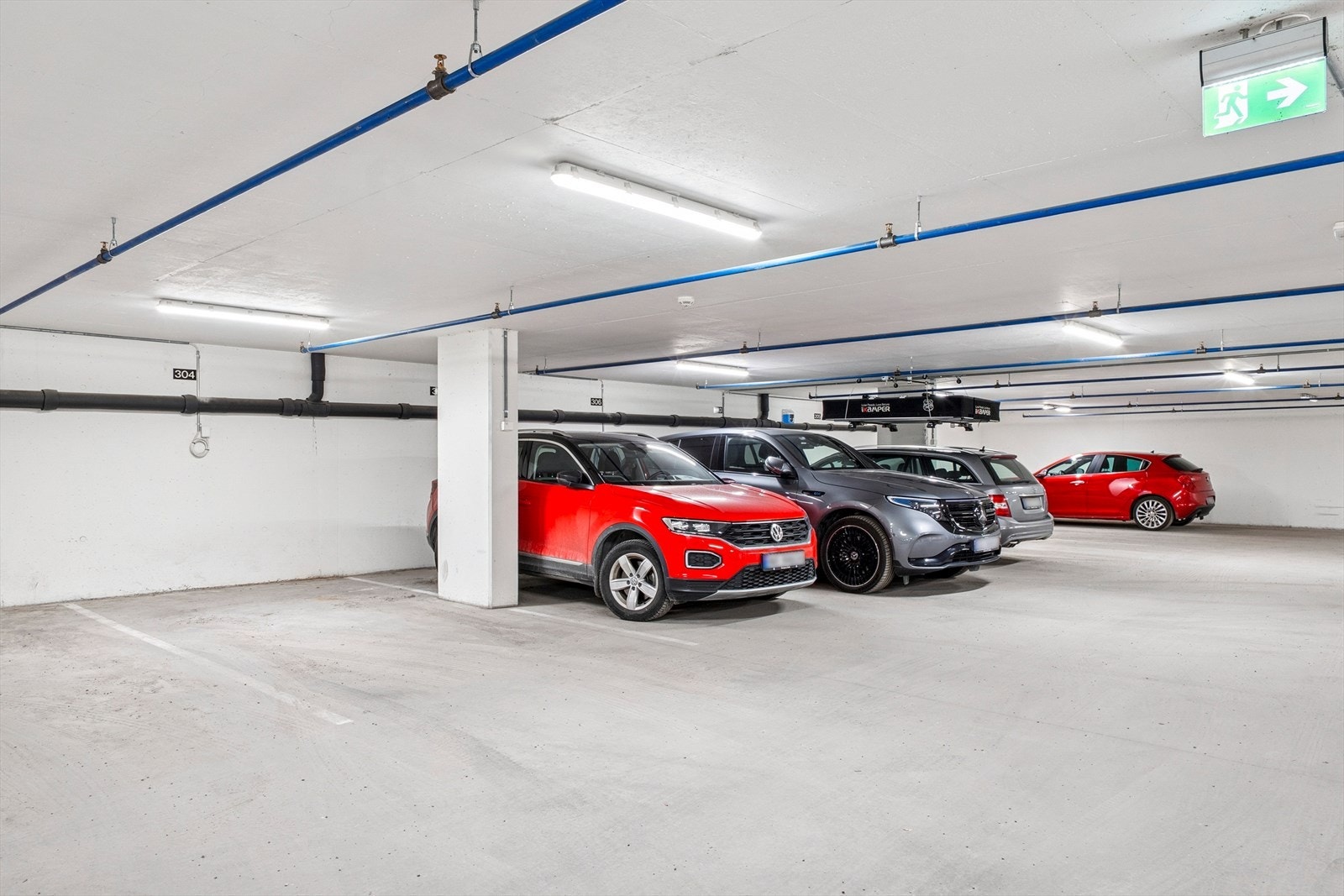 Parkering i felles garasjeanlegg Galleribilde