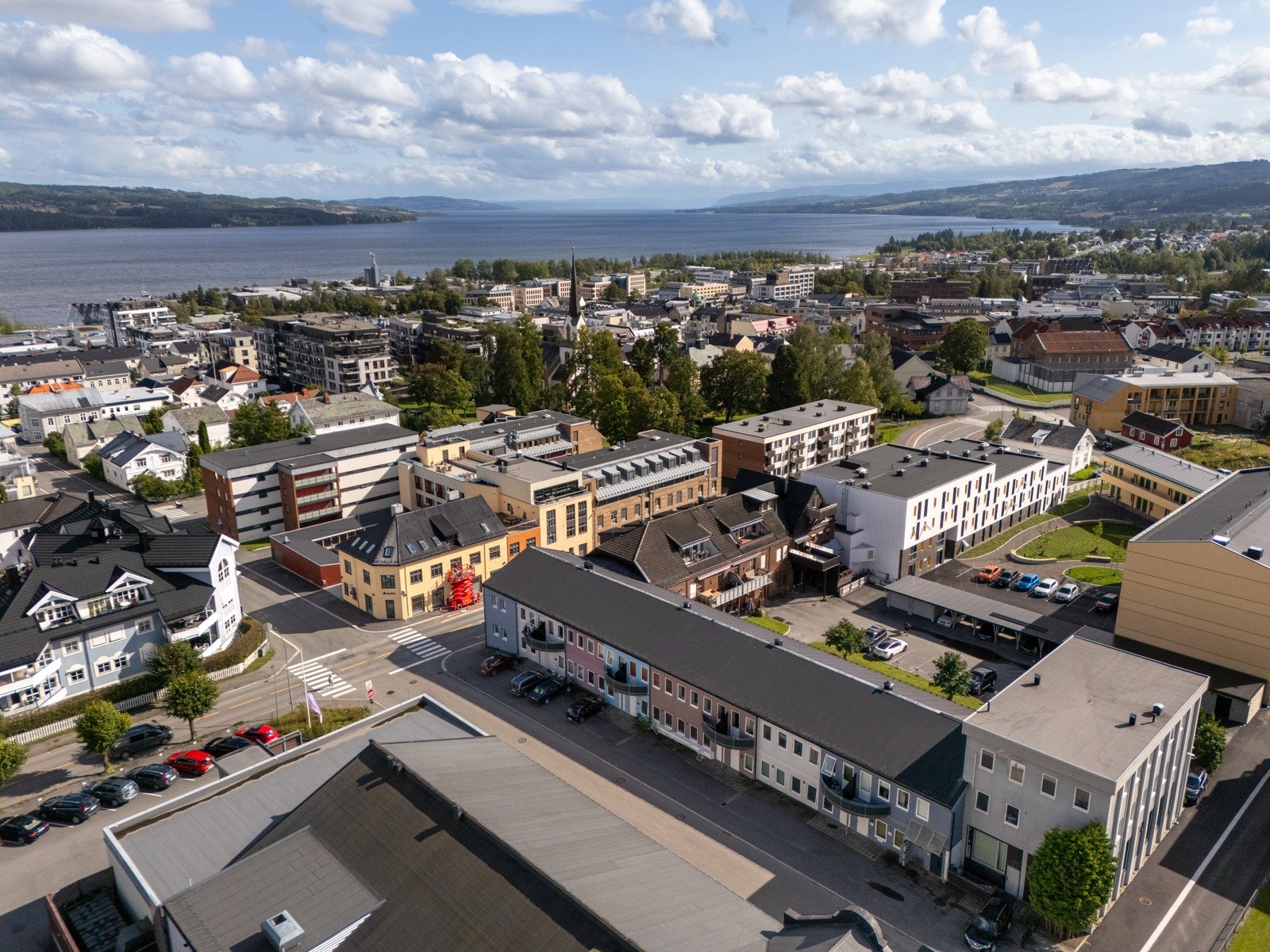 I tillegg har du marka og flotte friluftsmuligheter like i nærheten. Galleribilde