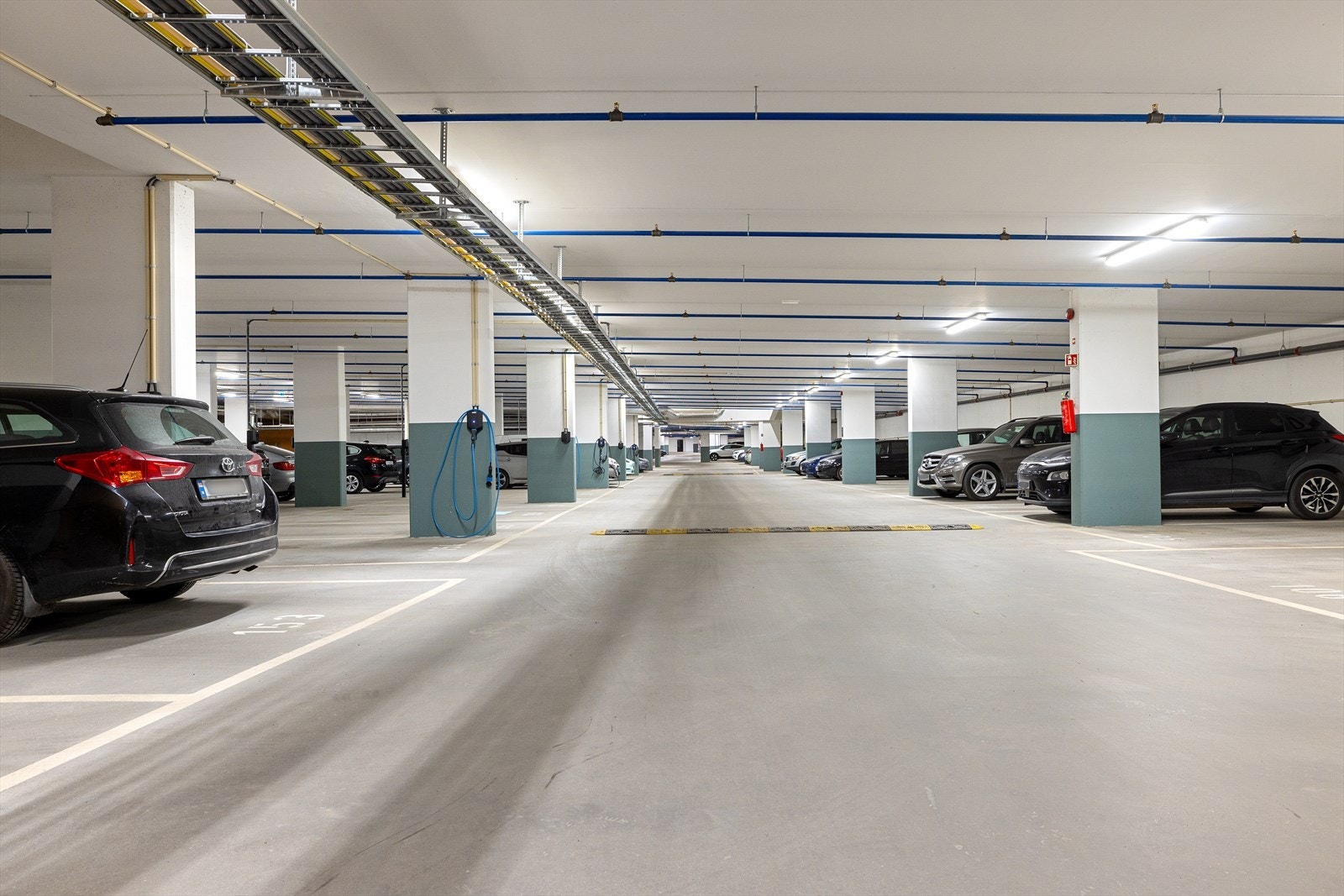 Garasjeplass kan kjøpes mot tillegg. Nr. 137. Galleribilde