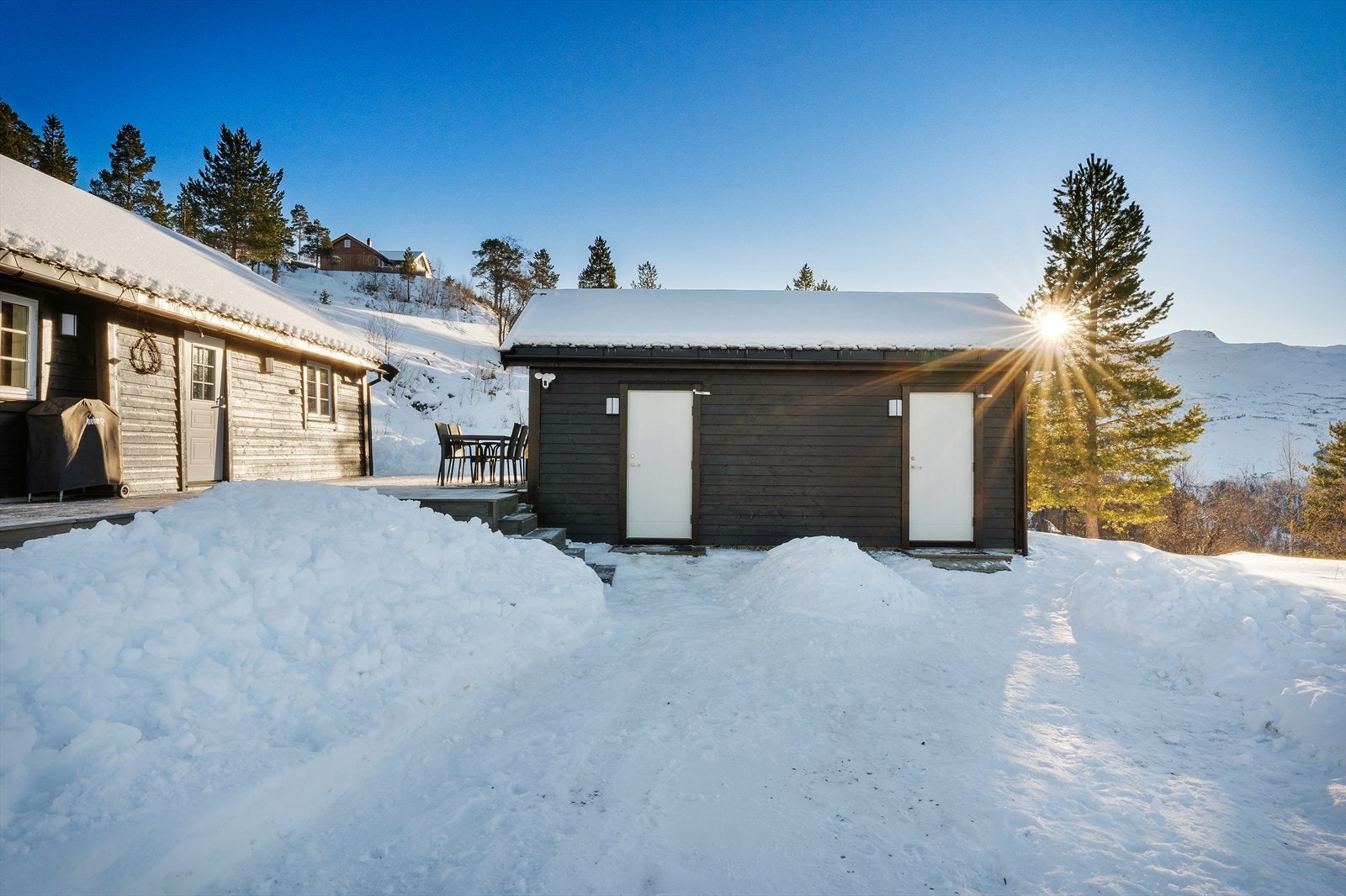 Stor utvendig bod Galleribilde