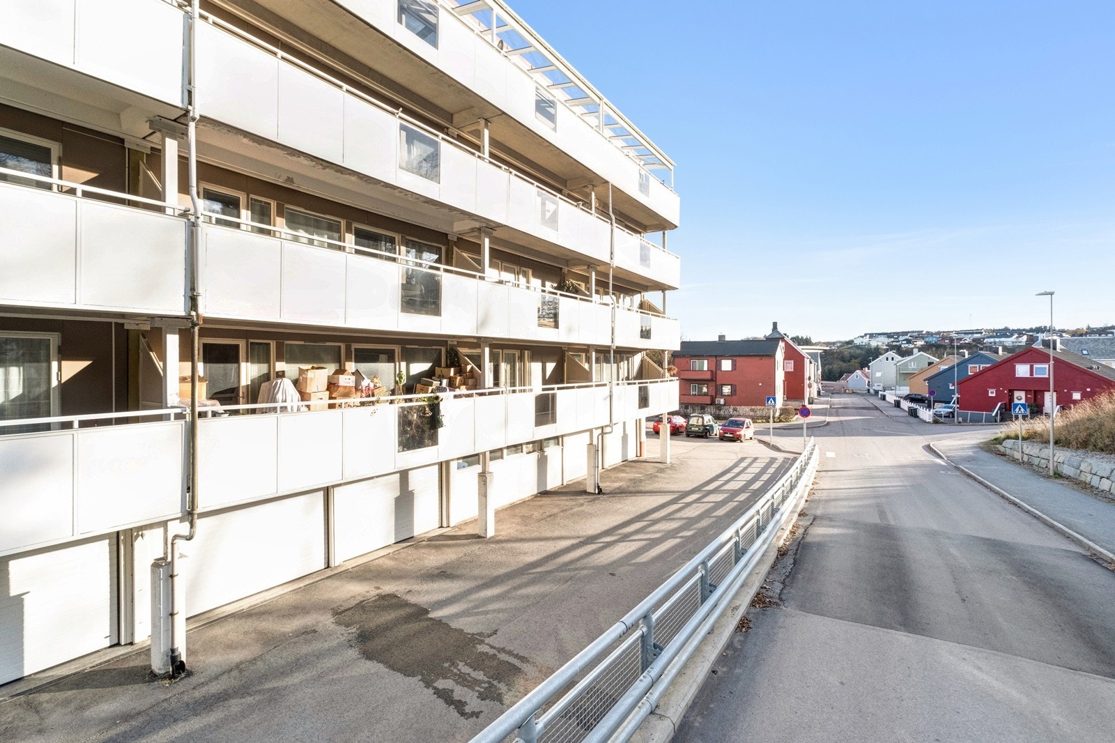 Balkongene er vendt mot sør. Galleribilde