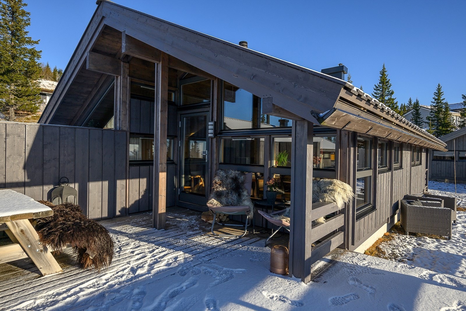 God stemning og klart for utekos på hytta. Galleribilde