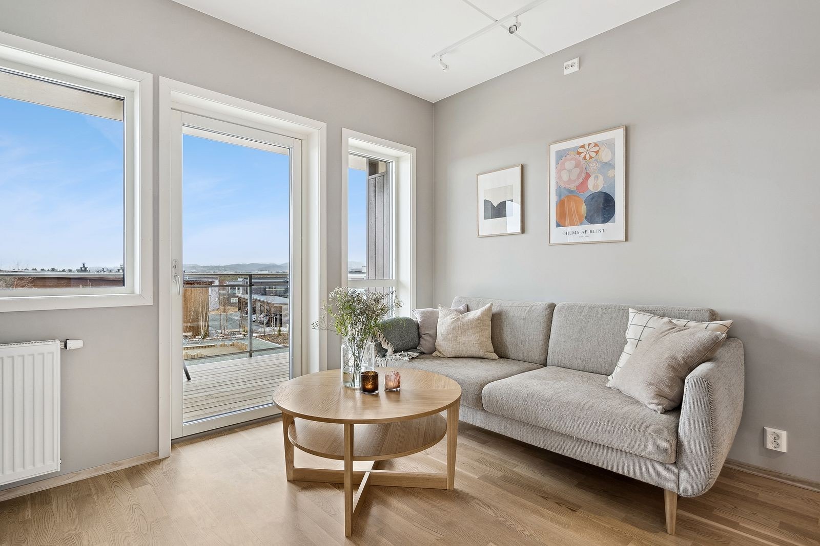 Leiligheten ble ferdigstilt i 2022 og holder dermed moderne standard med lite til ingen behov for vedlikehold de nærmeste årene. Galleribilde