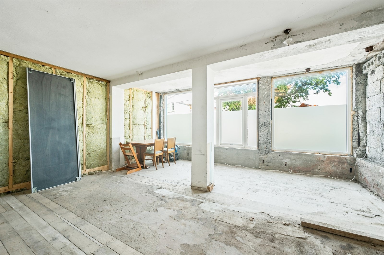 Uinnredet næringslokale. Galleribilde