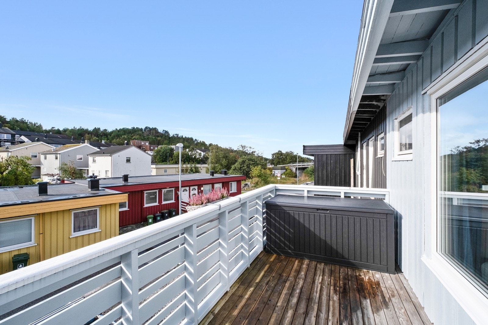 Med sørvendt beliggenhet, har man her solen mesteparten av dagen. Galleribilde