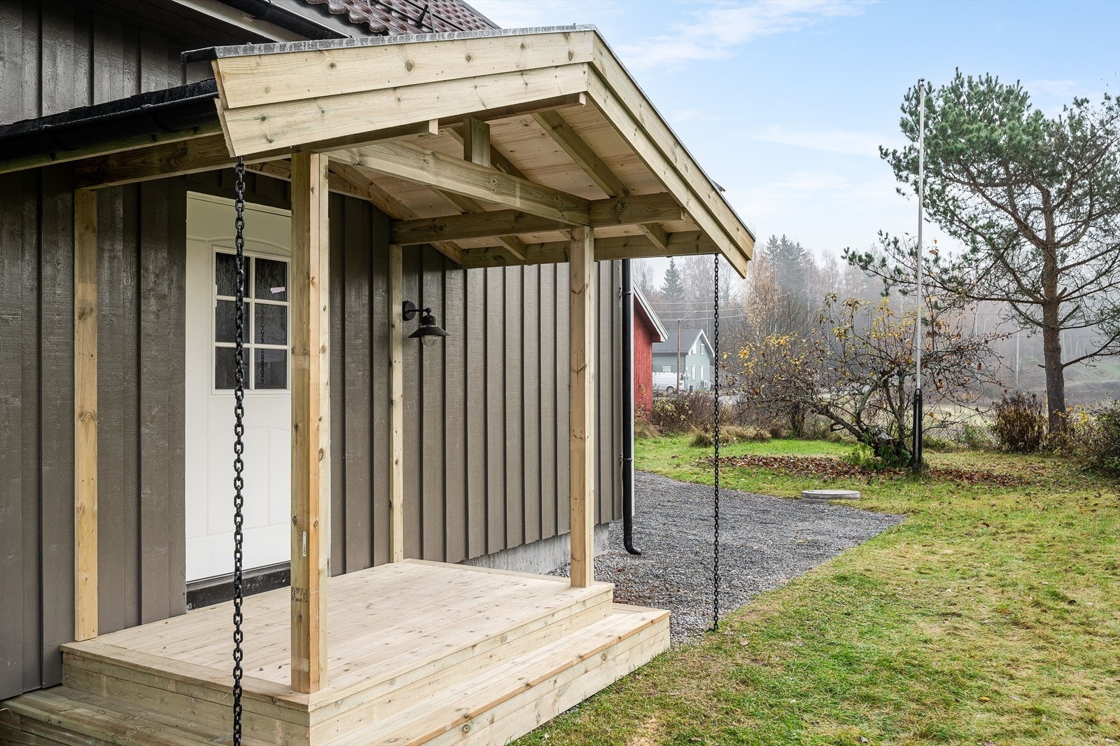 Det er bygget nytt inngangsparti. Galleribilde