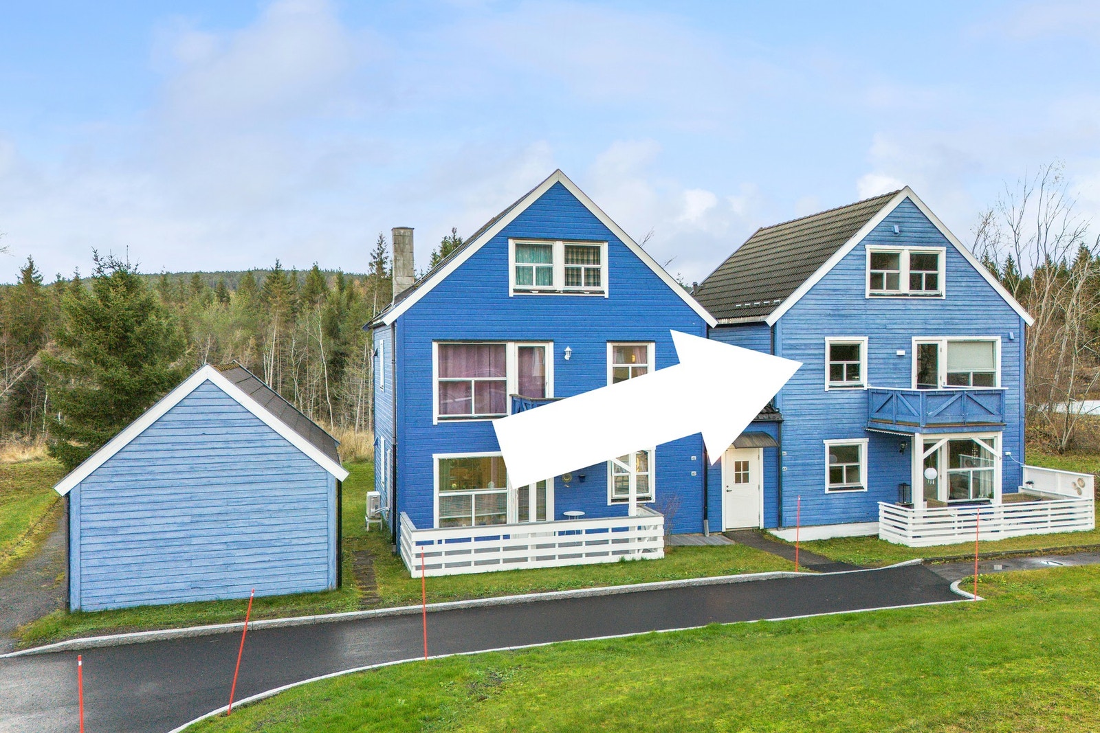 Velkommen til Karolinavegen 46, presentert av EiendomsMegler 1 v/ Sigve Haugdahl Galleribilde