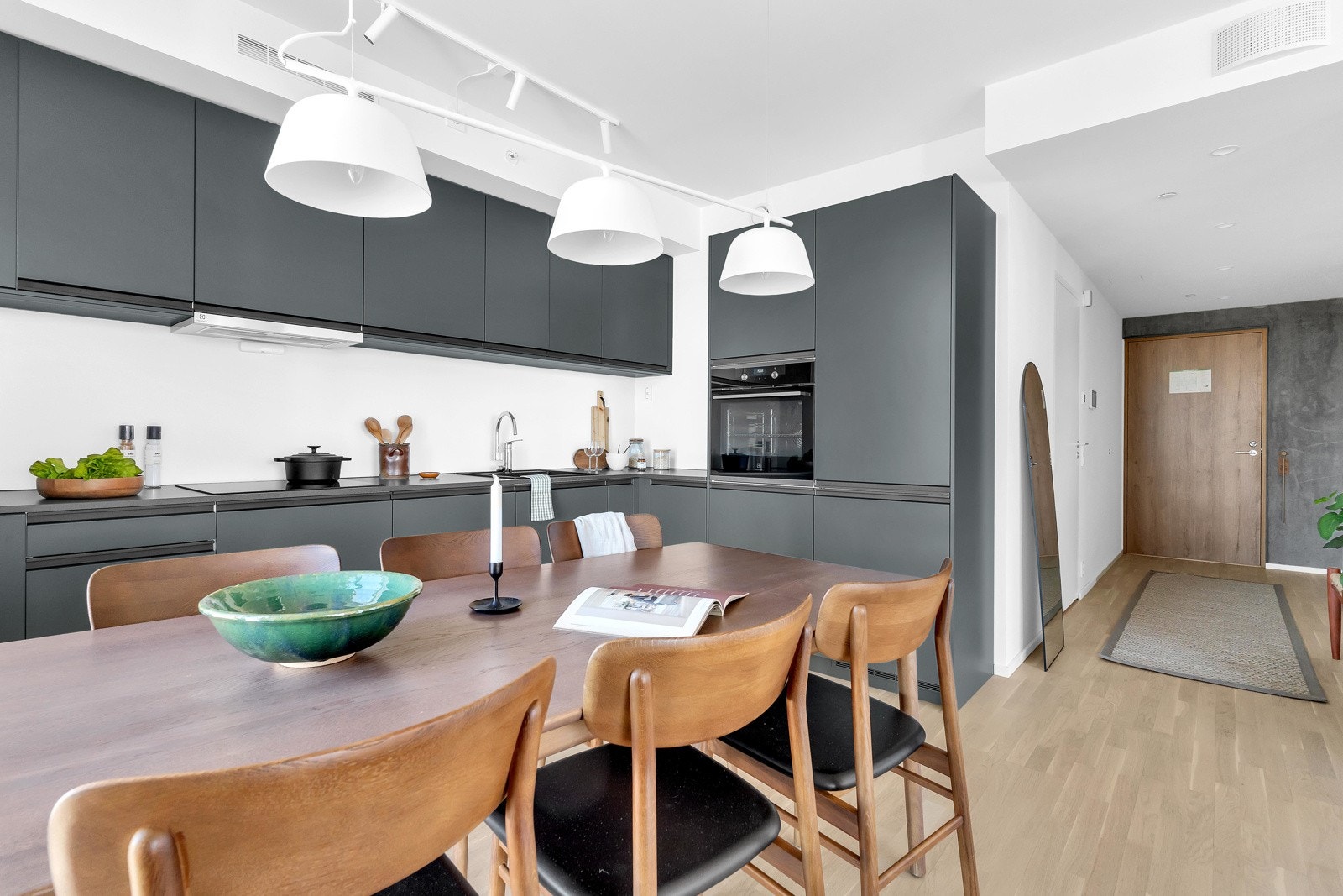 God plass til spisebord Galleribilde