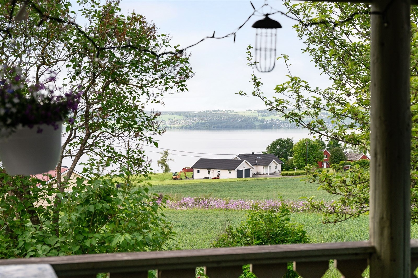 Nydelig utsikt mot Mjøsa! Galleribilde