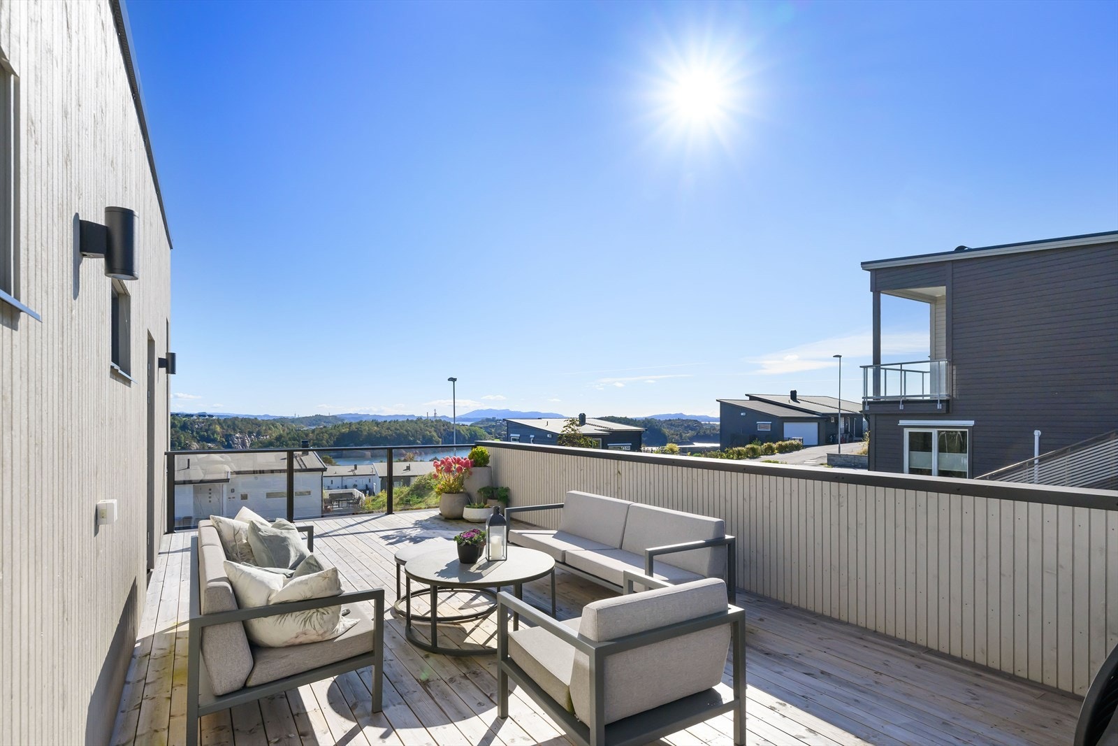 Nydelige sol,- og utsiktsforhold Galleribilde