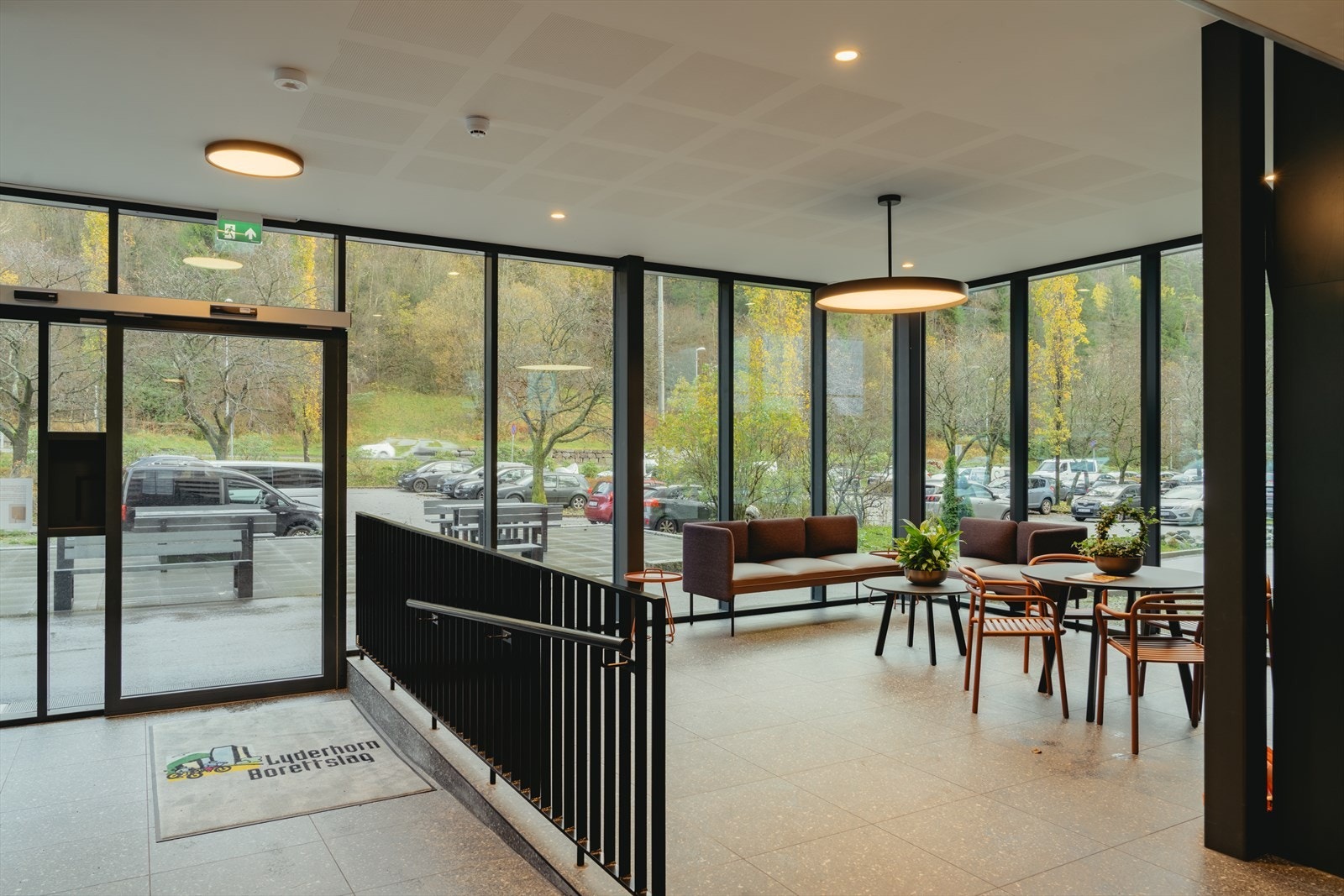 Bo 3 minutter unna Vestkanten Storsenter - Her finner du alt av butikker og opplevelser! Galleribilde