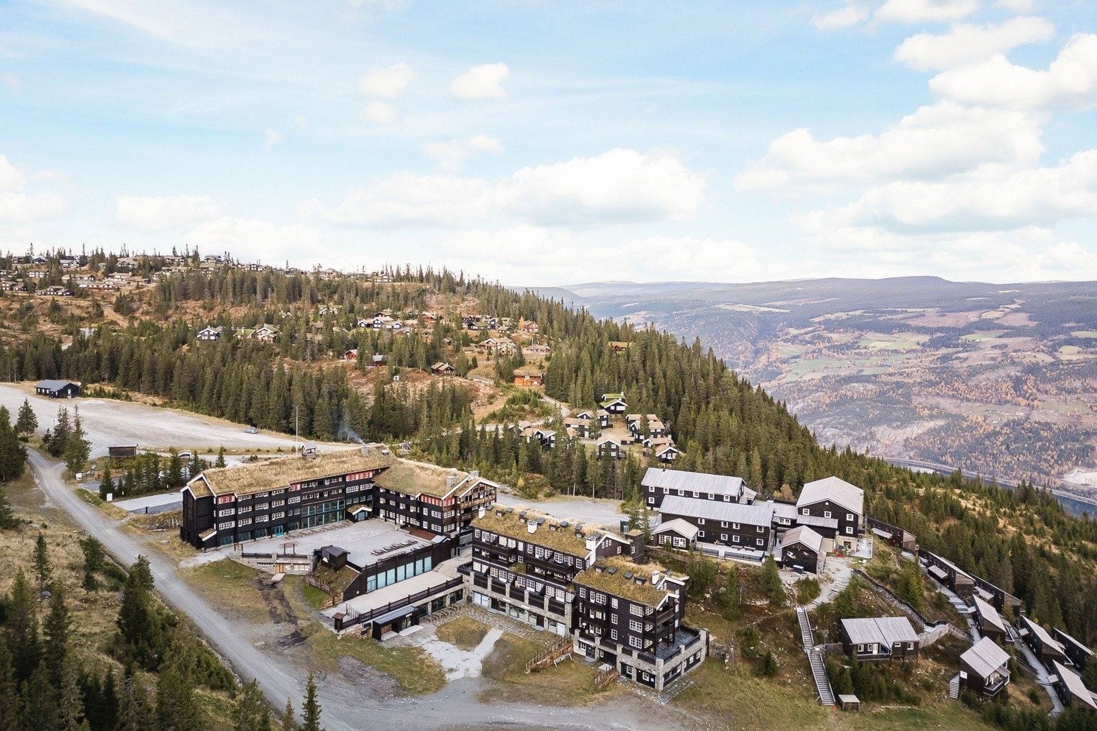 Sommerstid er Kvitfjell det perfekte utgangspunktet for toppturer, sykkelturer og fotturer i skog og fjell. Galleribilde