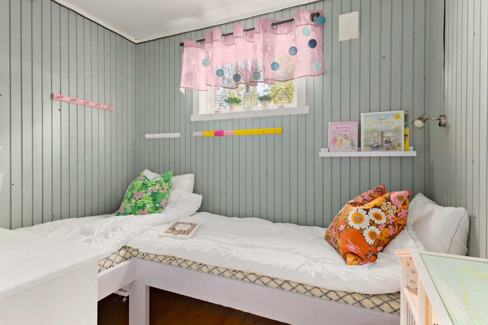 Soverom 3 av totalt 3. Galleribilde