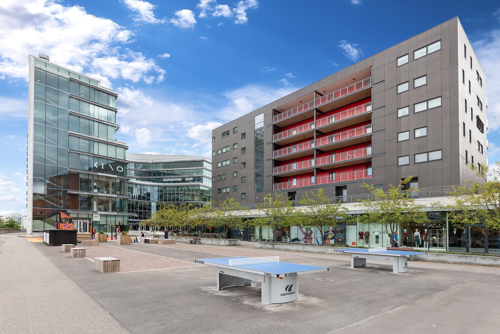 Metro senter ligger innen kort gangavstand. Galleribilde