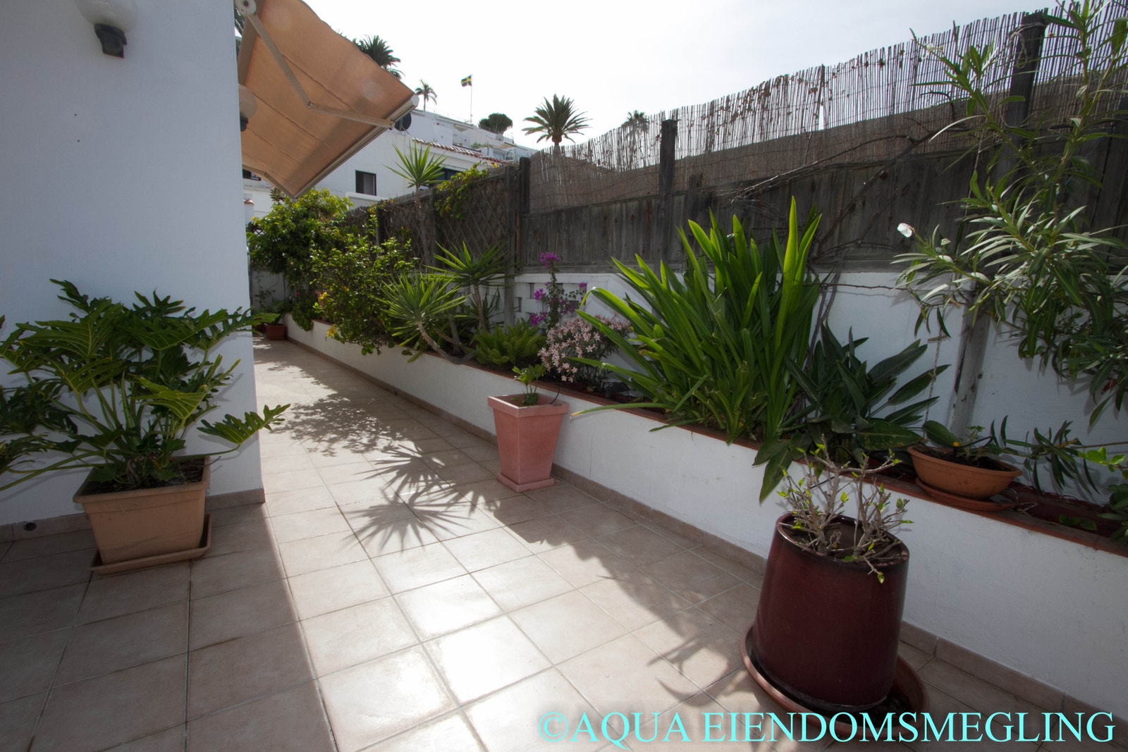 På siden av kjøkken Galleribilde