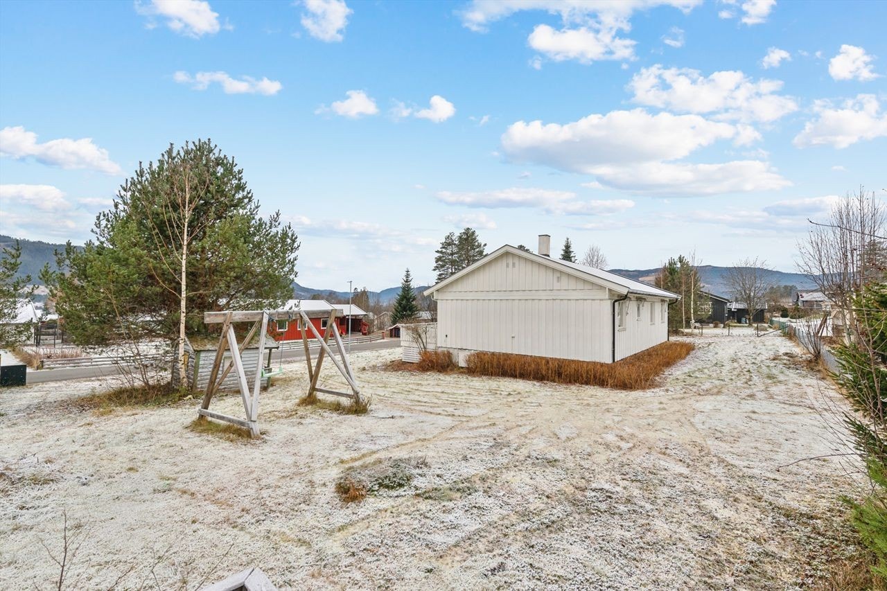 Den store hagen gir rikelig med plass. Galleribilde