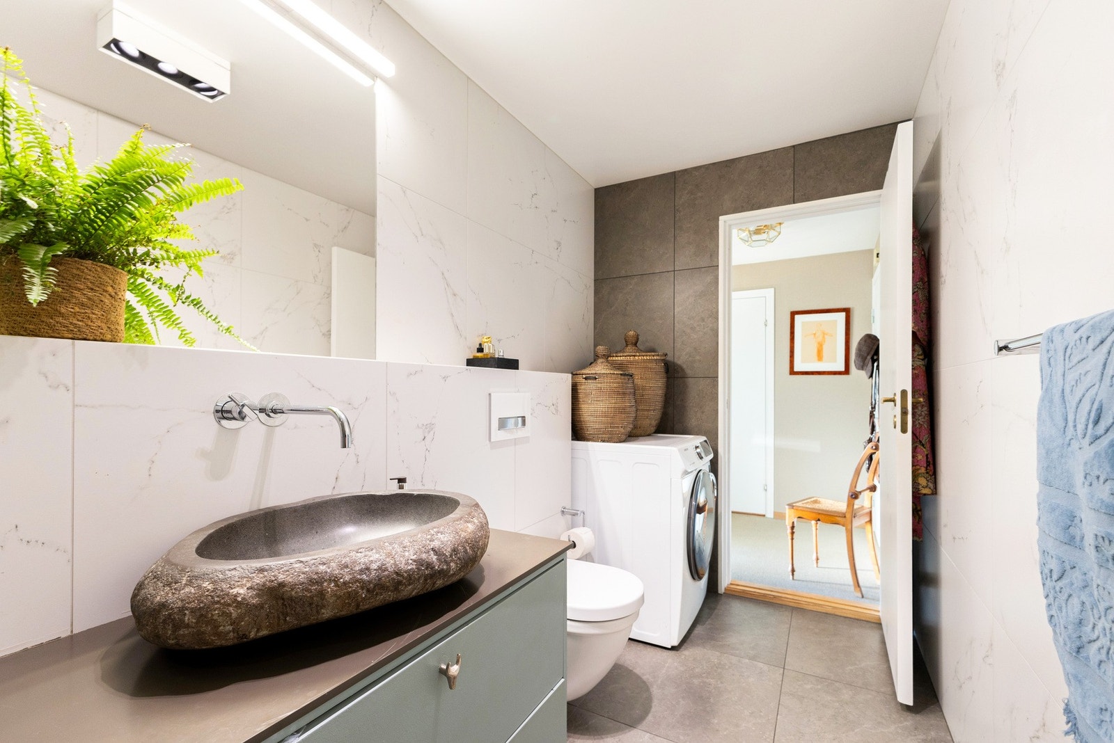 Det er opplegg for vaskemaskin, slik at du har alt du trenger i hverdagen. Galleribilde