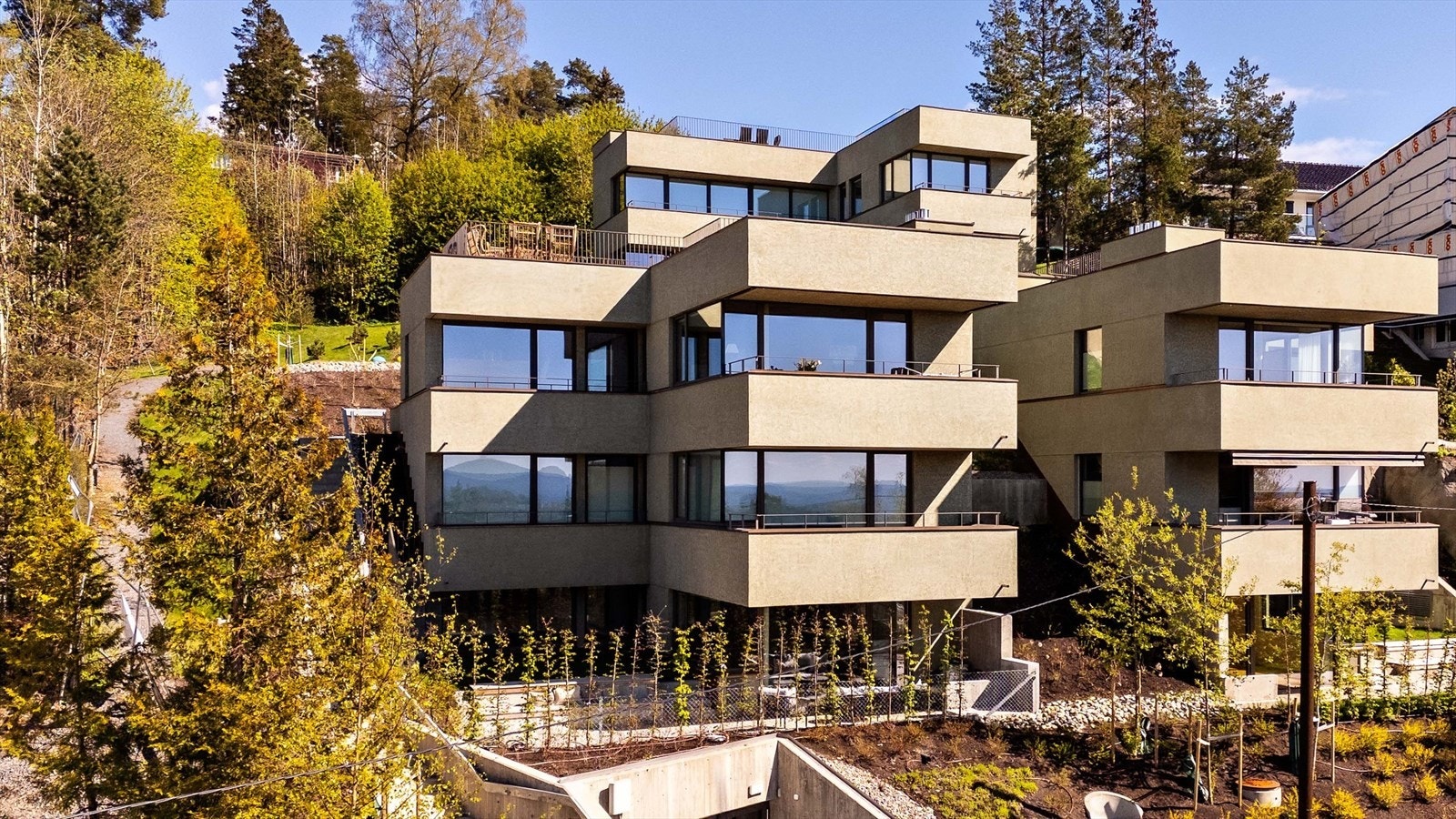 Aslaug Vaas veg 1A v/Peter Skaara og Sarah Aamodt. Galleribilde