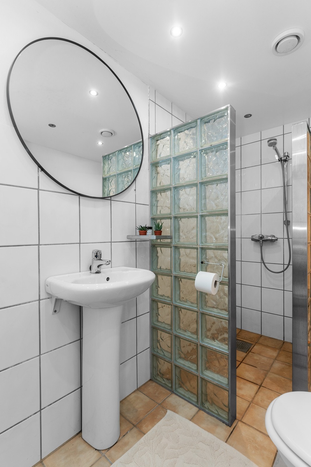 Dusjnisje Galleribilde