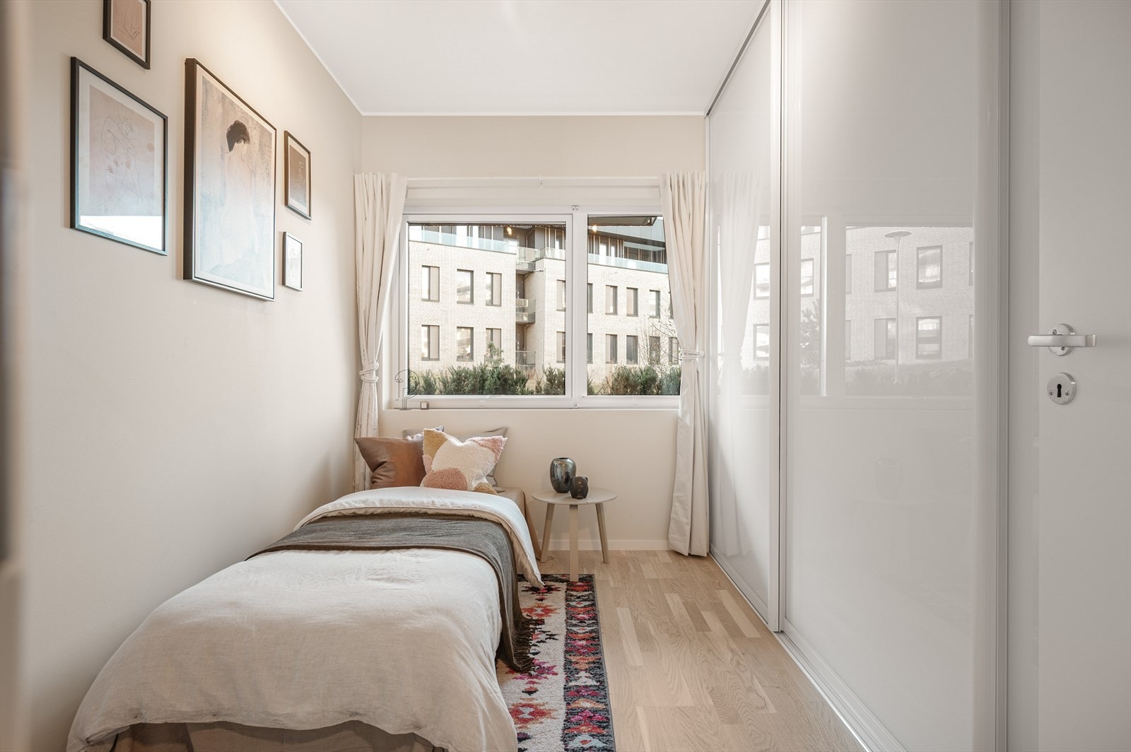 - Soverom 2 måler 8,7m² - Galleribilde