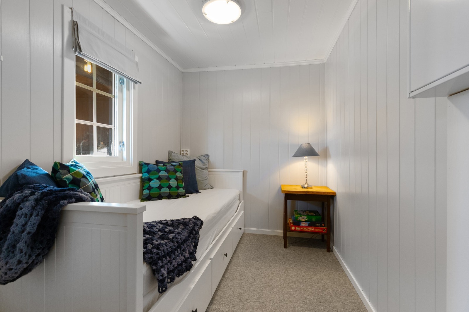 Soverom tre med plass til enkeltseng Galleribilde