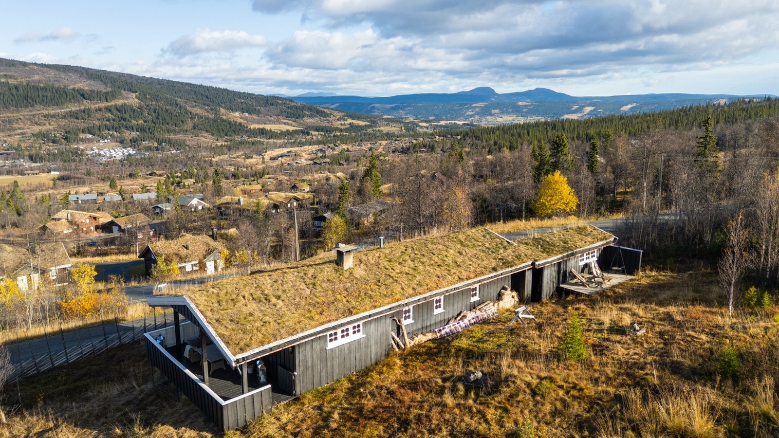 Gåavstand til Gomobu Fjellstue som har alle rettigheter Galleribilde