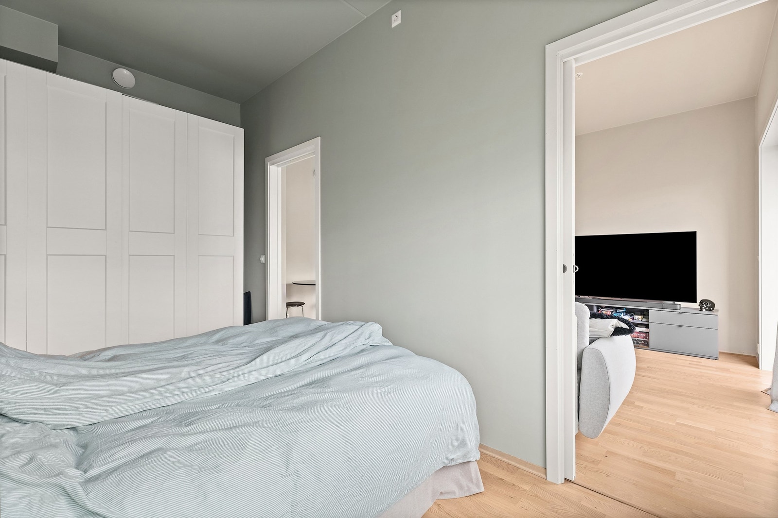 Her er det god plass til å sette inn en dobbeltseng og garderobeskap. Galleribilde