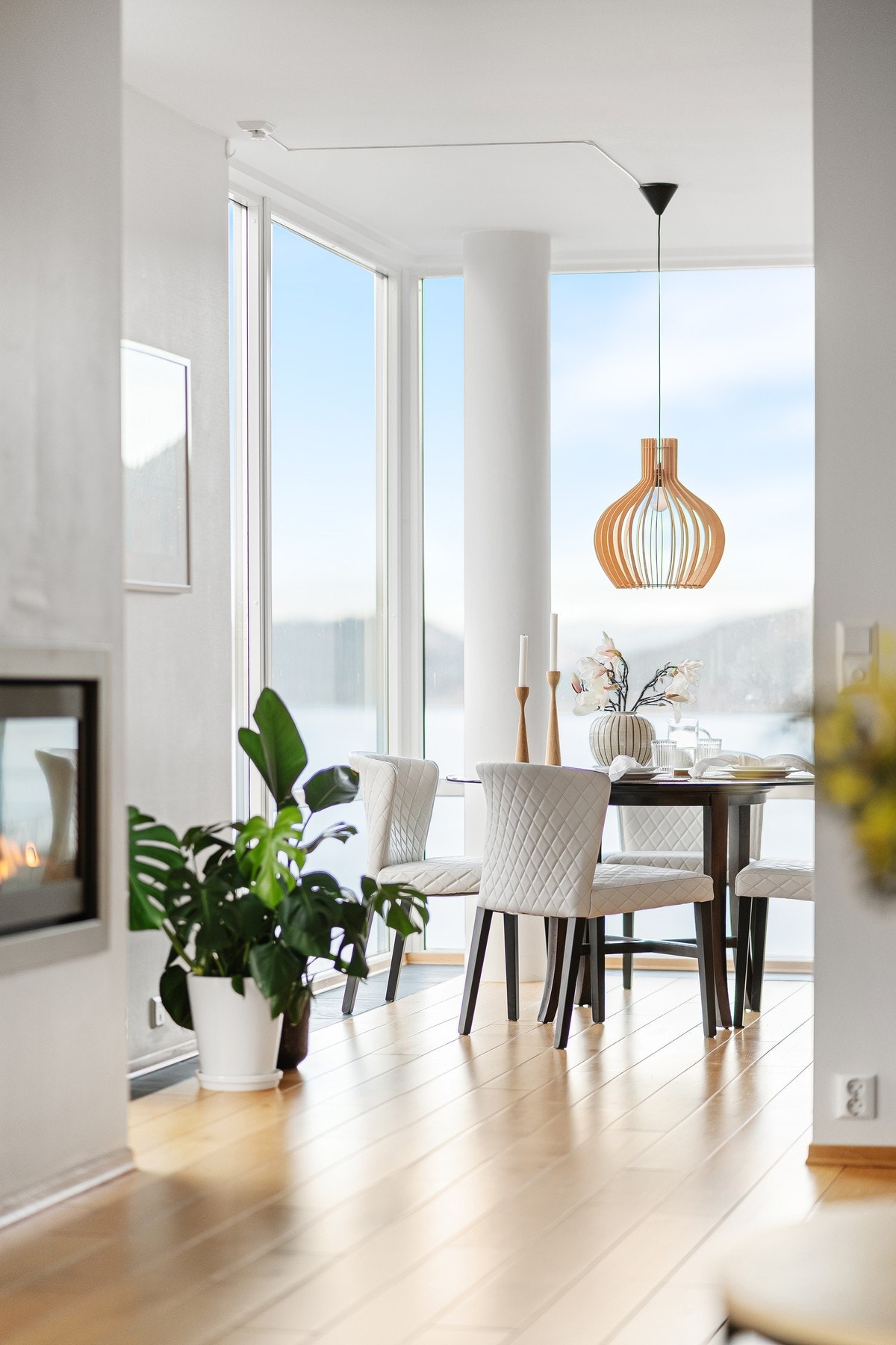 EIE | Detaljer Galleribilde