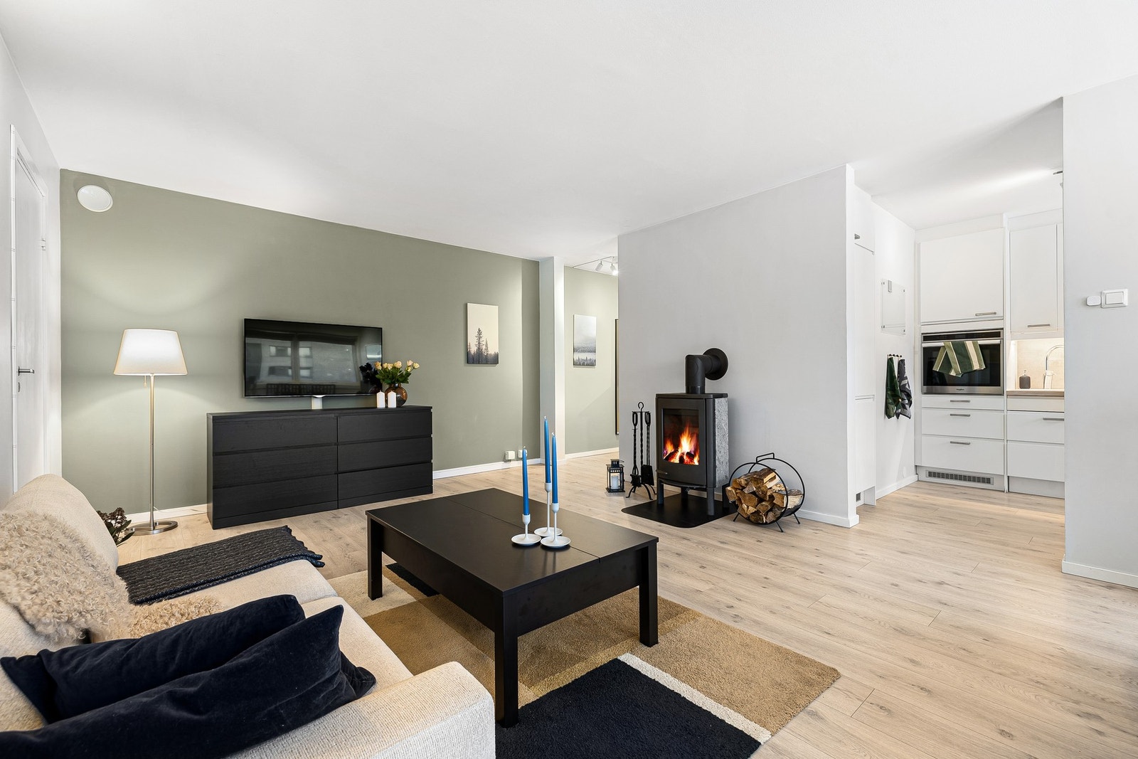 Boligen ble i perioden fra 2016 og frem til i dag vesentlig oppusset og holder som følge av dette en gjennomgående pen og moderne standard. Galleribilde