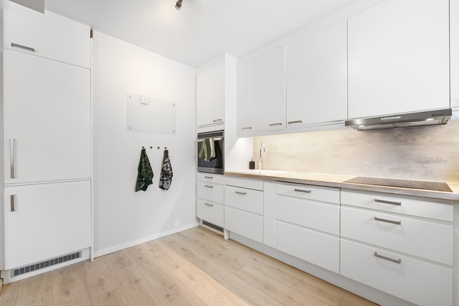 Alle hvitevarer følger handelen. Galleribilde