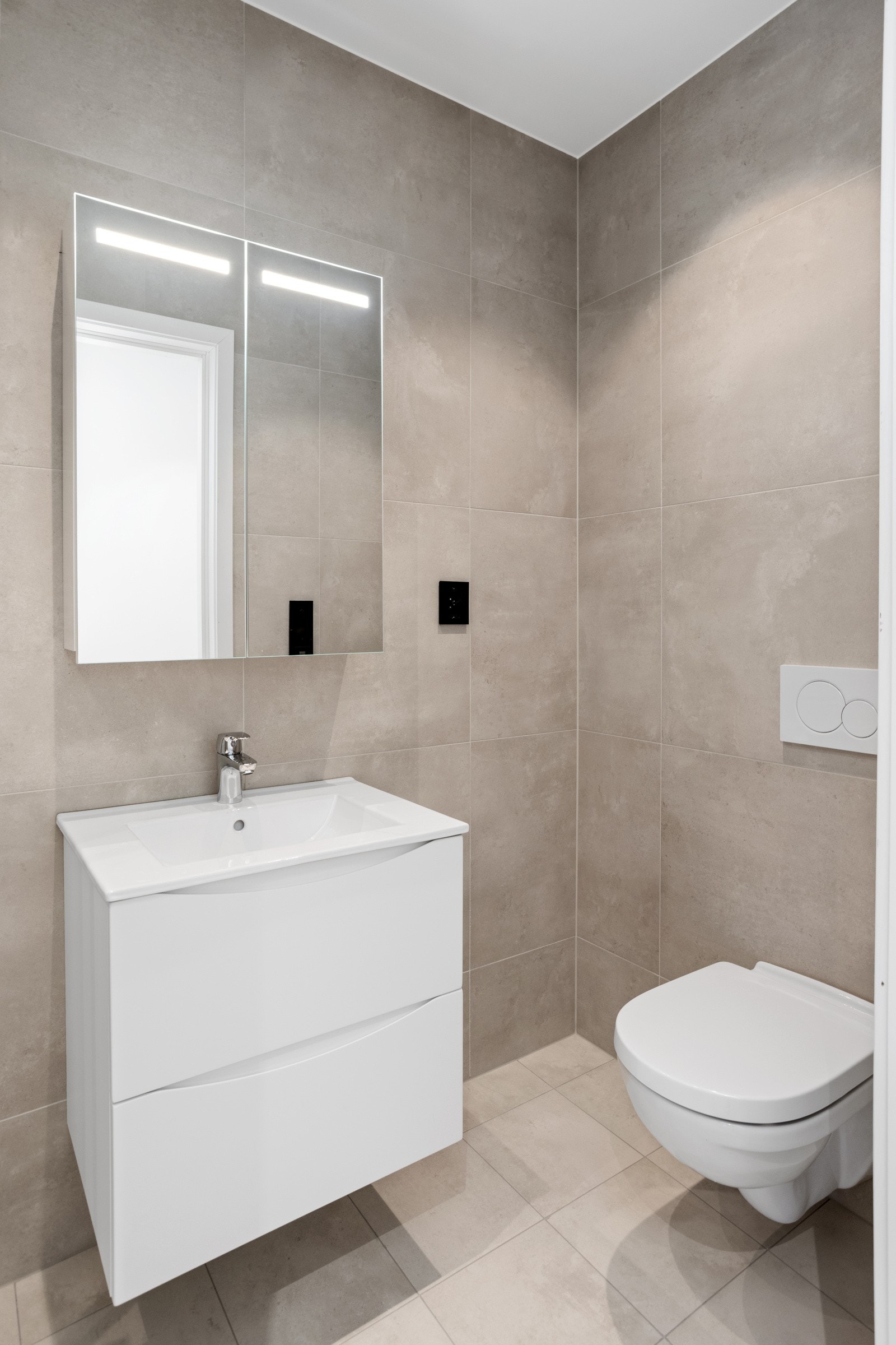 Pent flislagt bad/wc Galleribilde