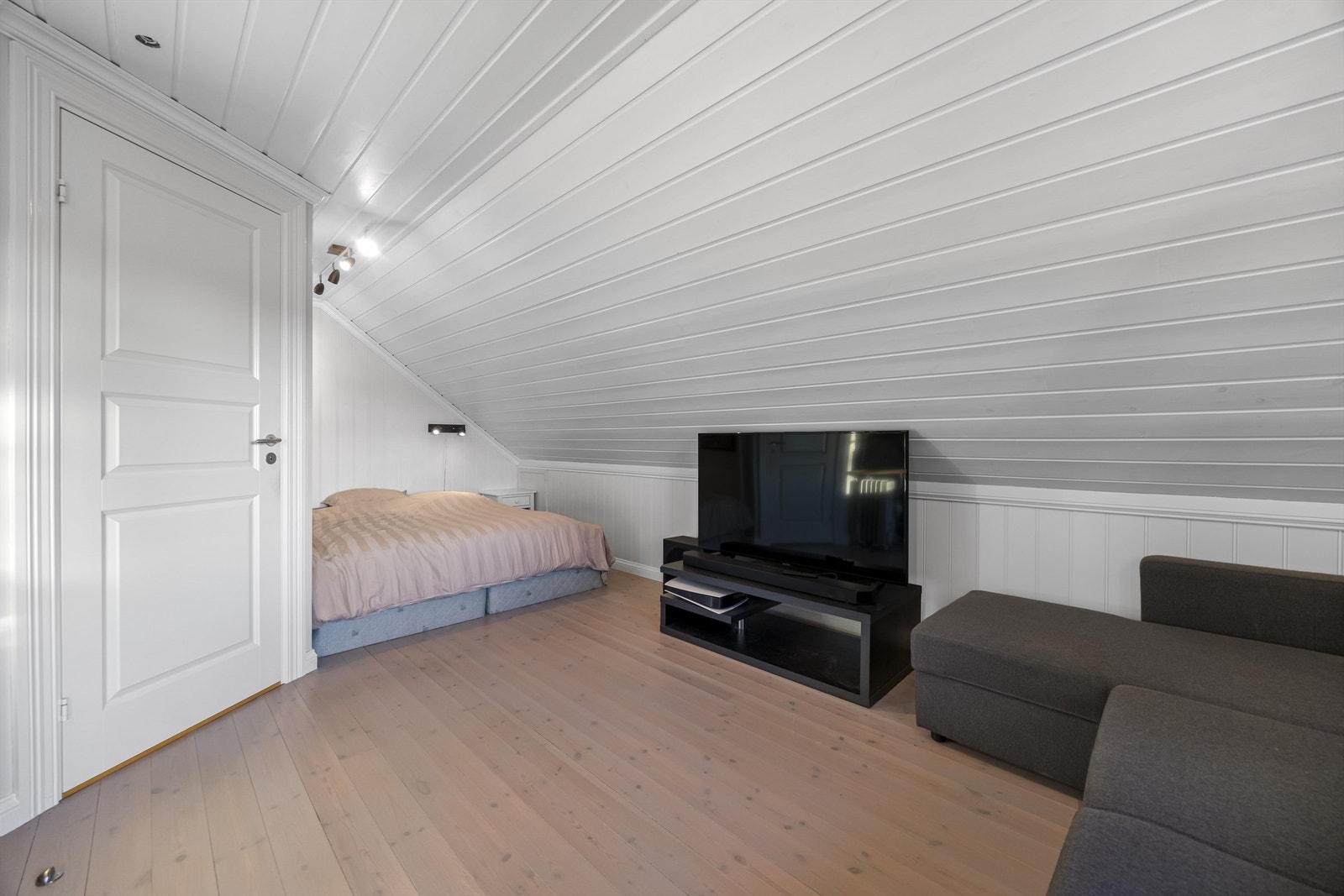 Soverom 2 i 2. etasje. Galleribilde