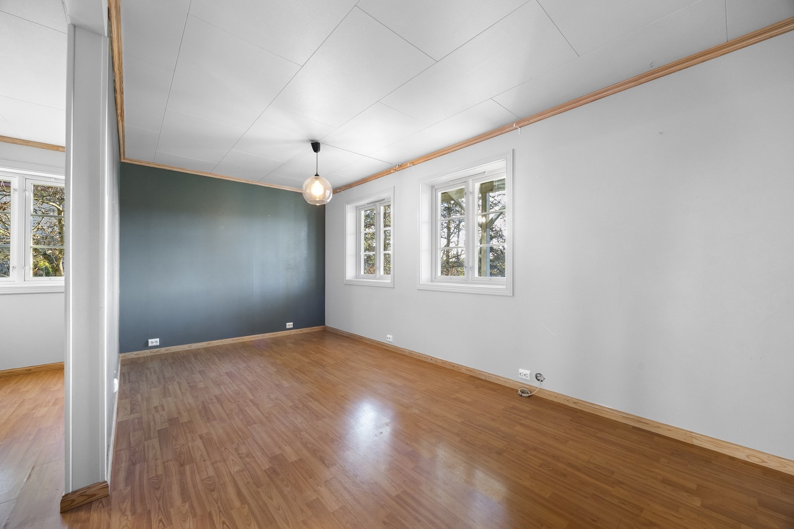 TV-stue i leiligheten. Galleribilde