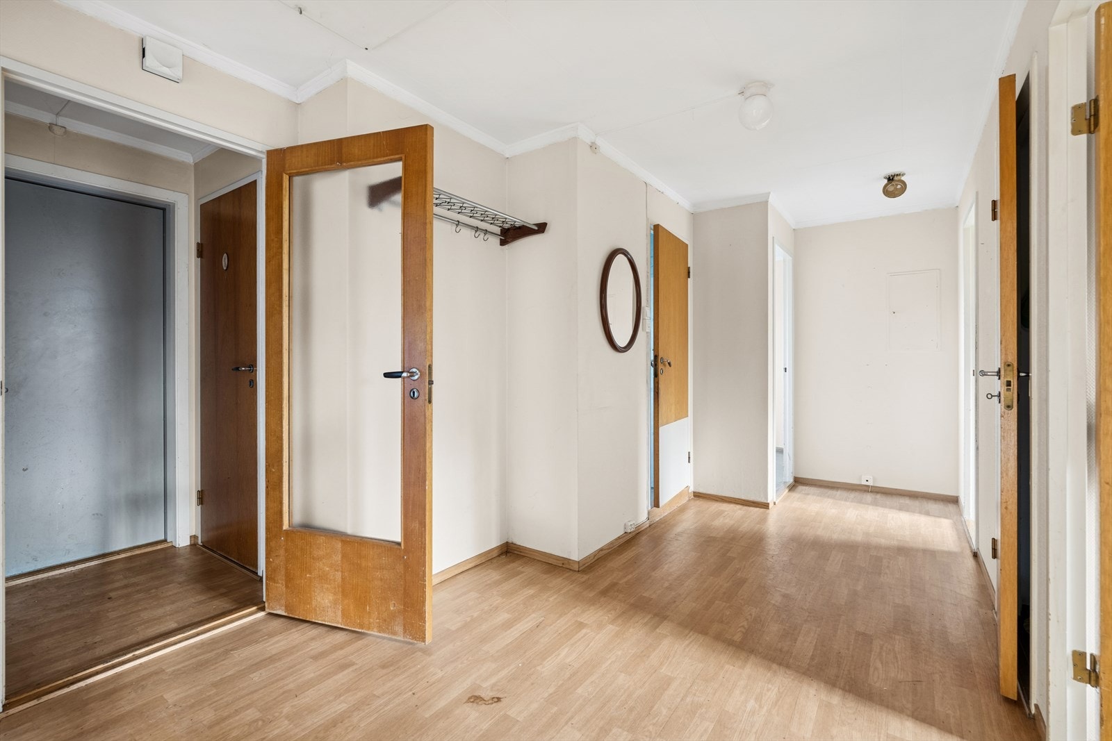 Vindfang og gang i nr 13. Galleribilde