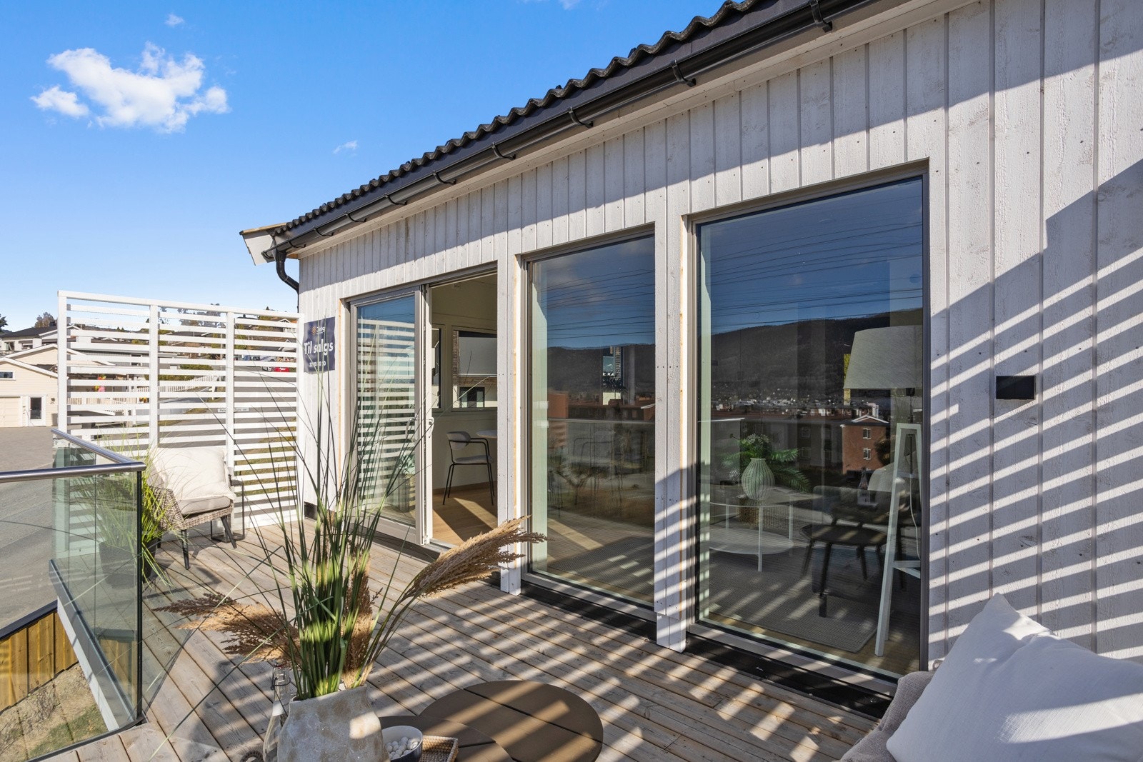 Terrasse utenfor stuen Galleribilde